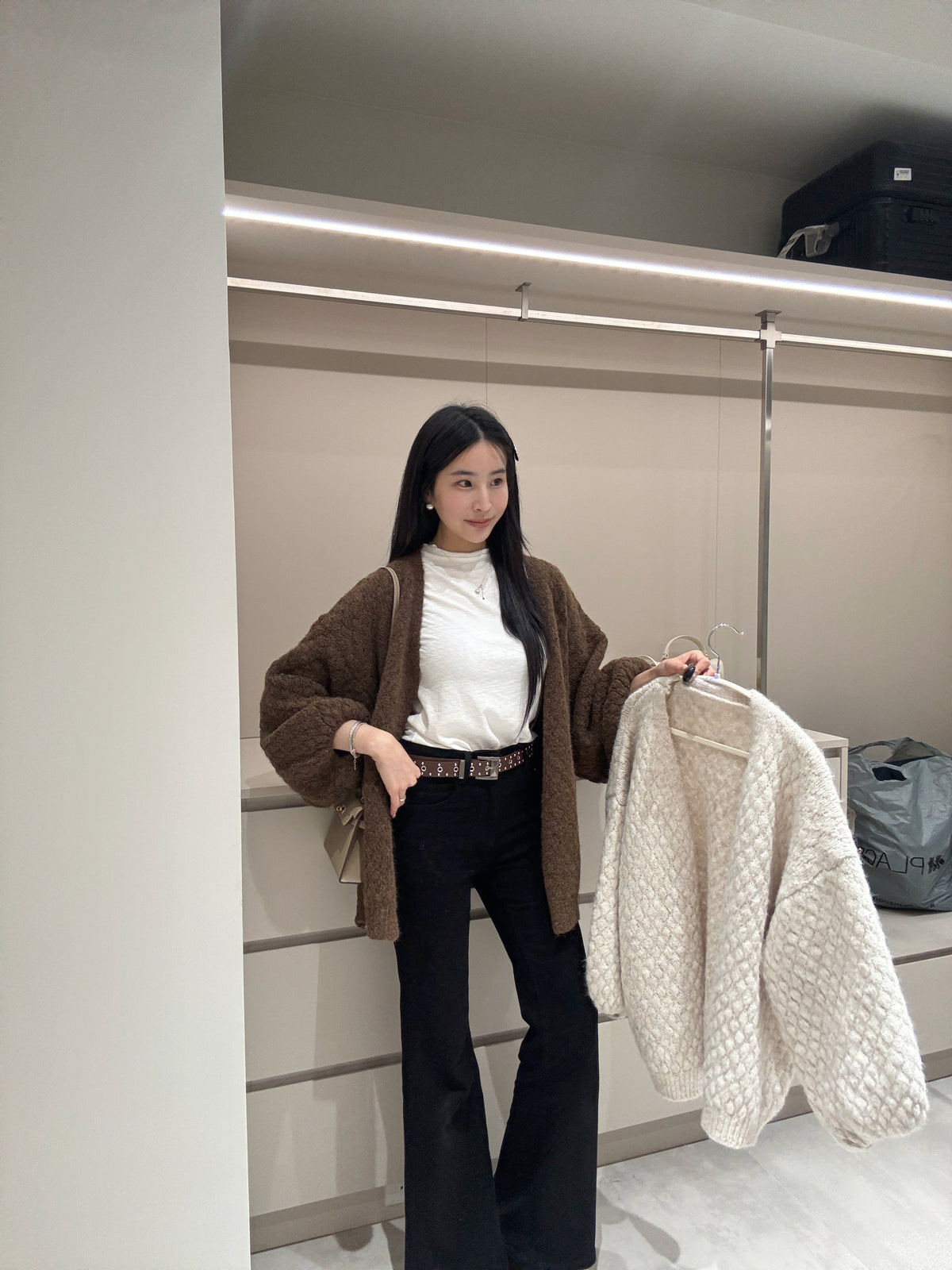 小窄管喇叭黑褲