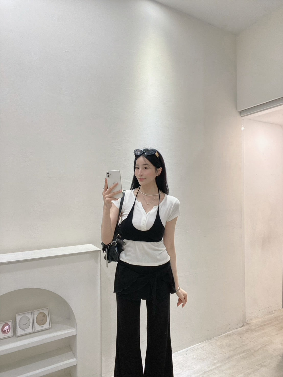 排扣V領彈力涼感上衣
