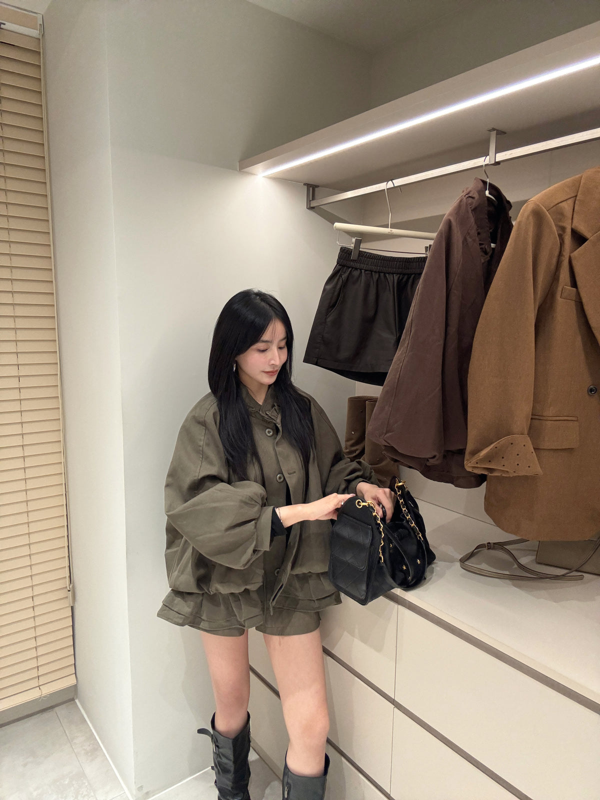 泡泡袖荷葉風衣外套