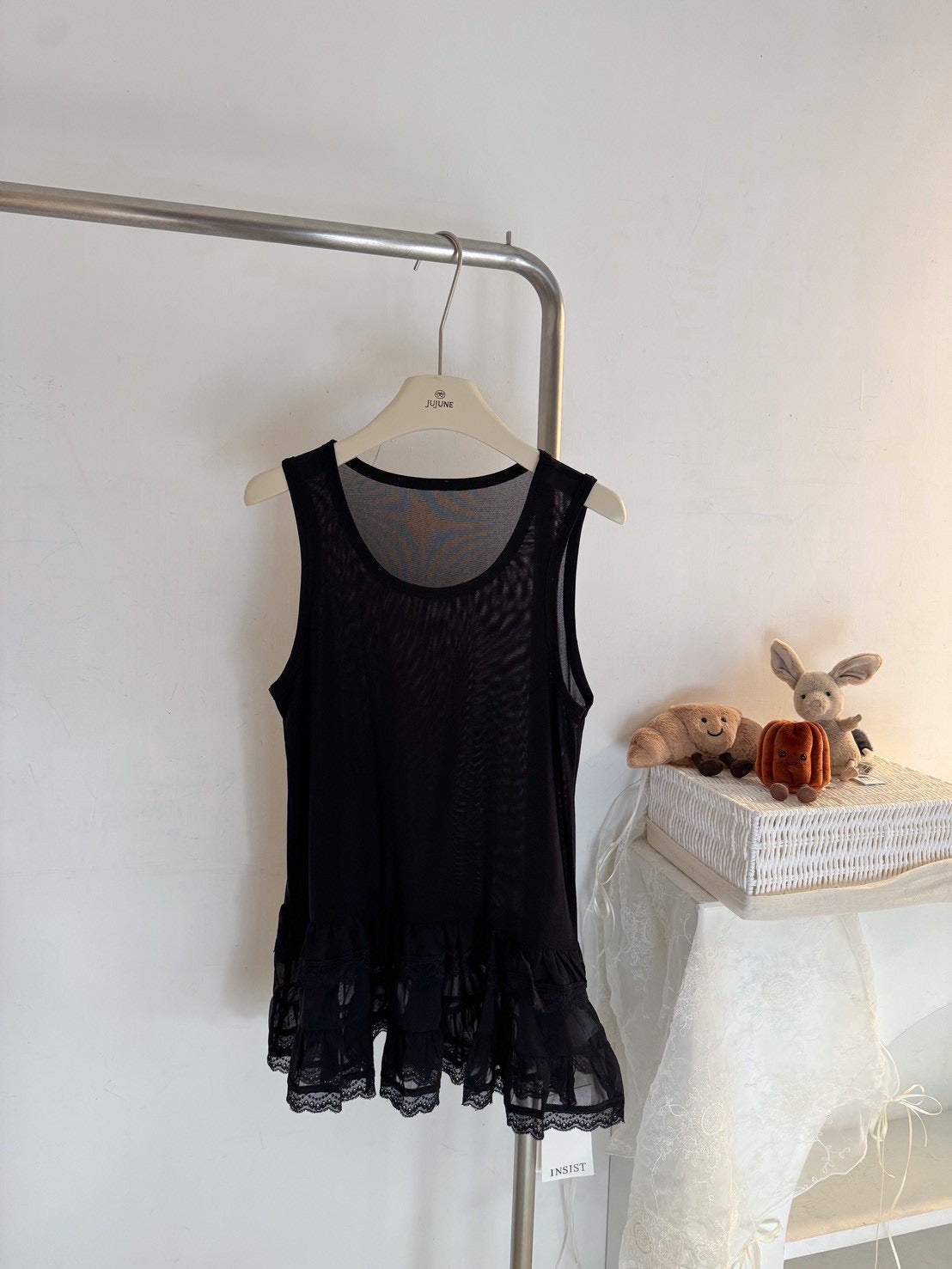 透膚網紗緹花背心