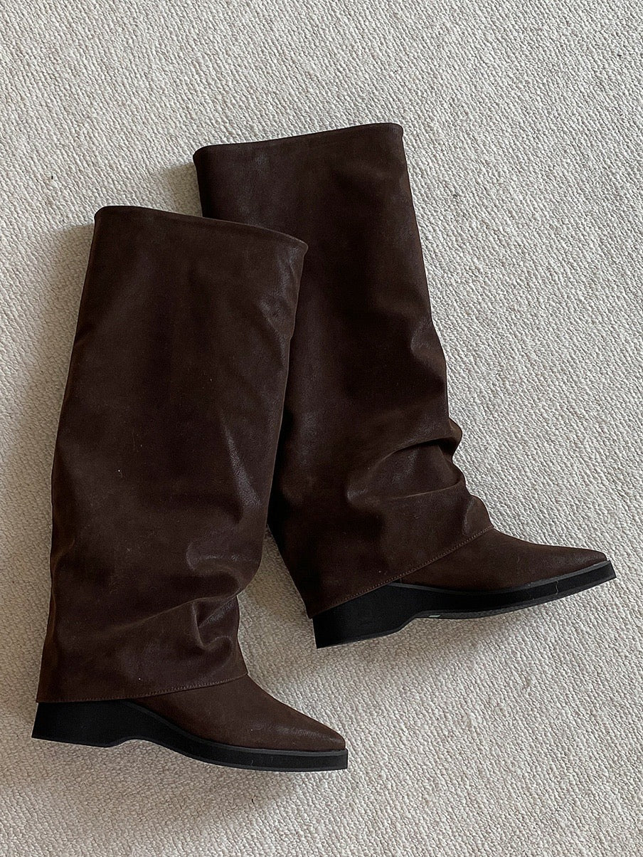 柔軟皮質襪套長靴