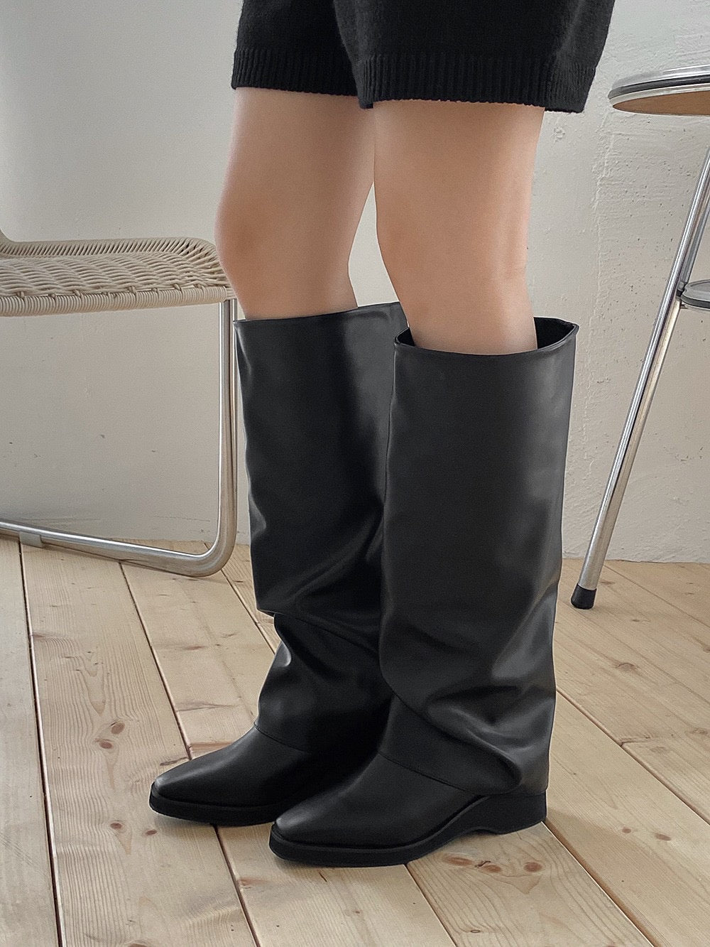 柔軟皮質襪套長靴
