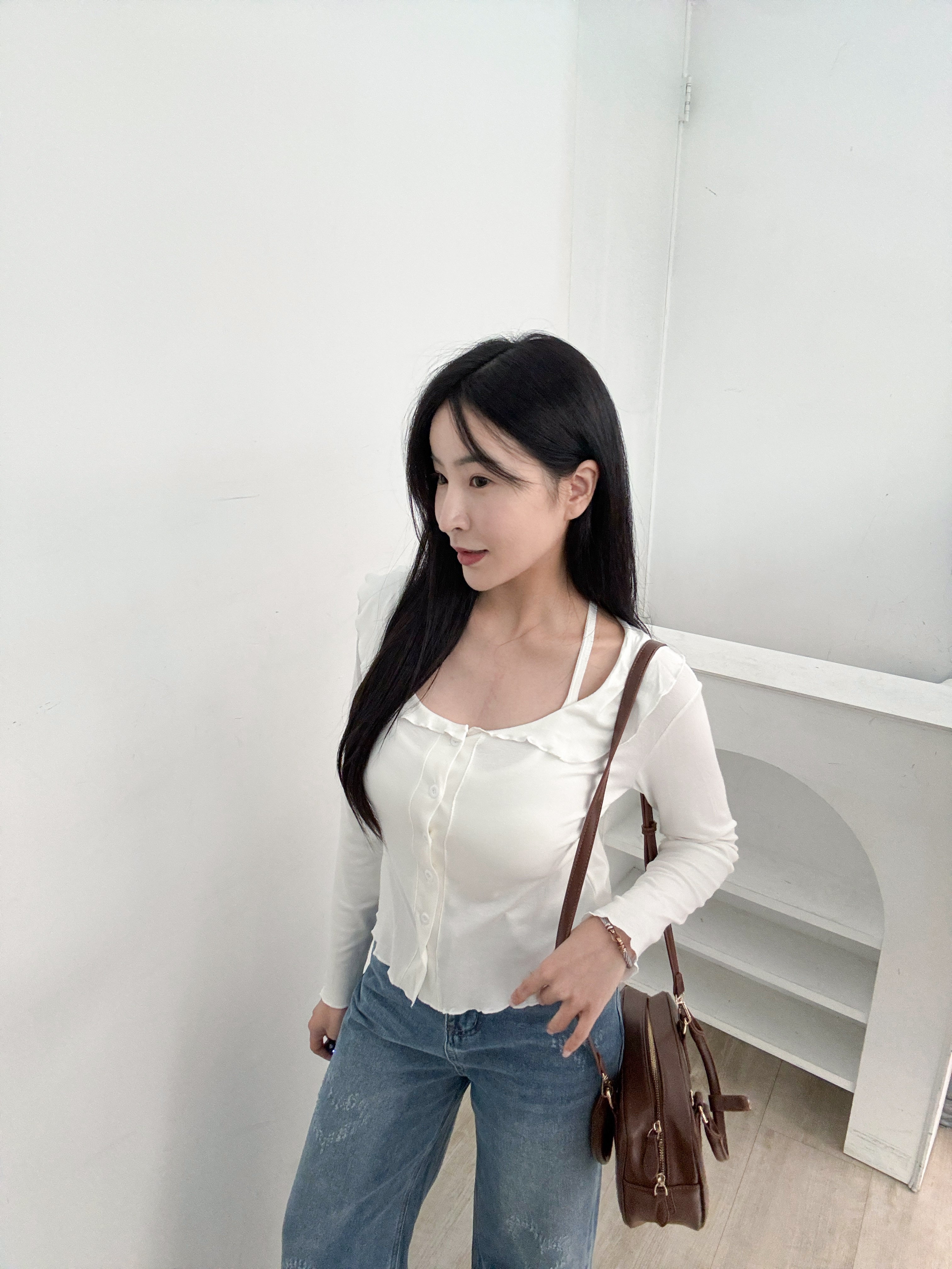 荷葉邊莫代爾棉上衣