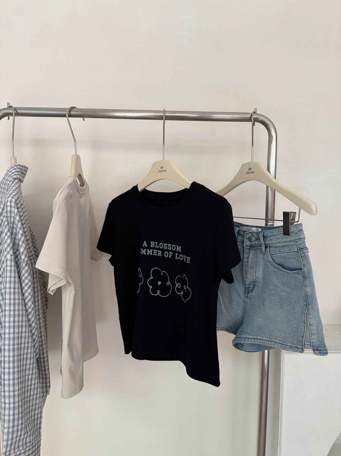 手繪小花涼感tee