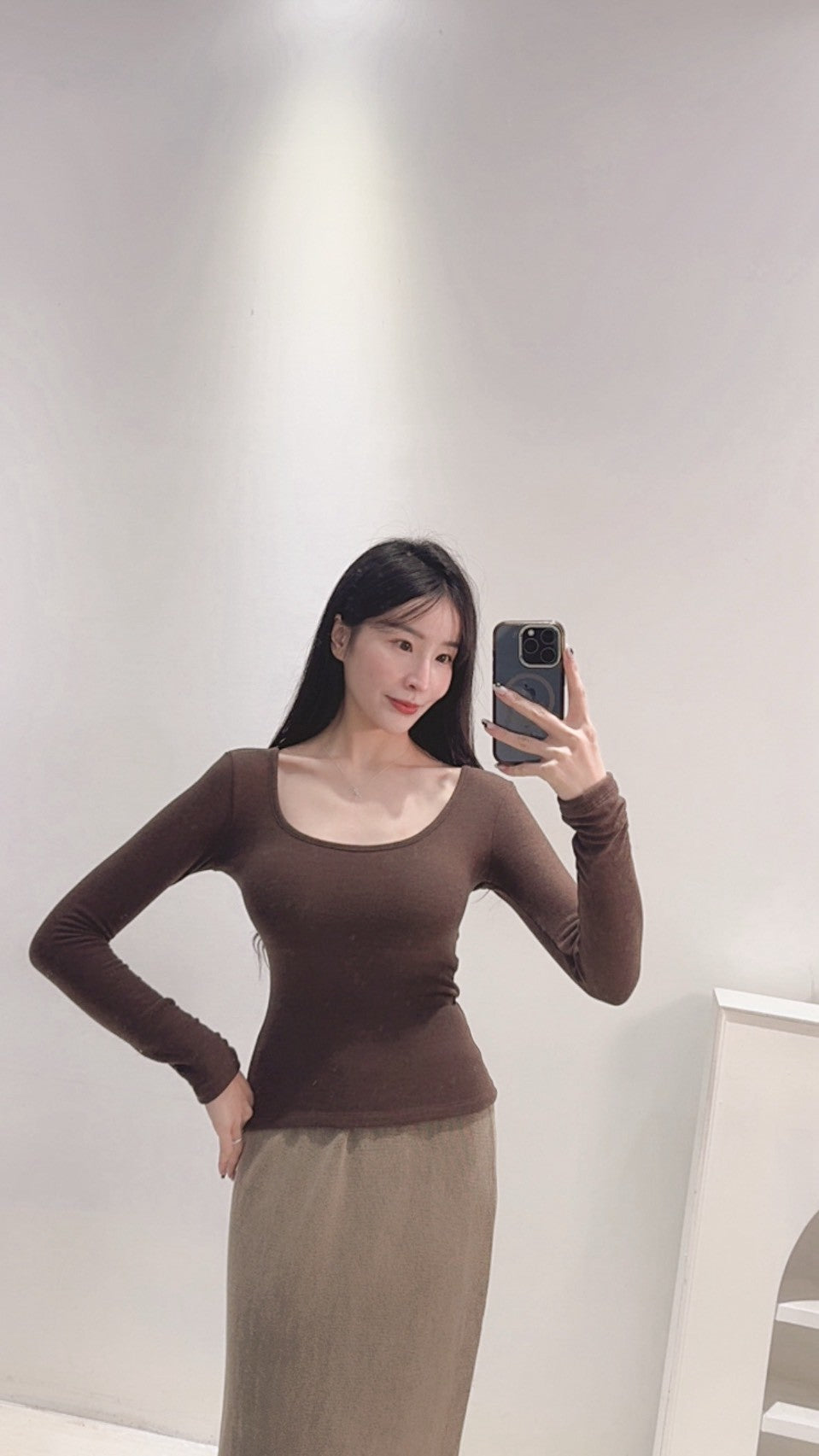 自帶胸墊顯瘦薄絨上衣