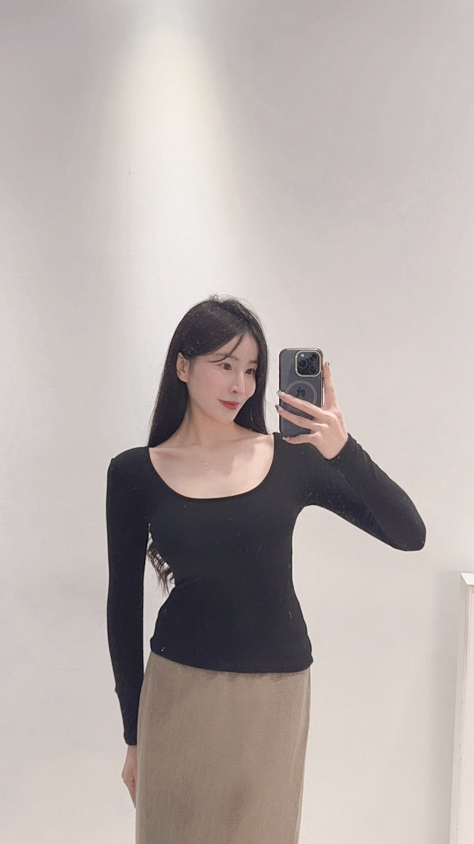 自帶胸墊顯瘦薄絨上衣