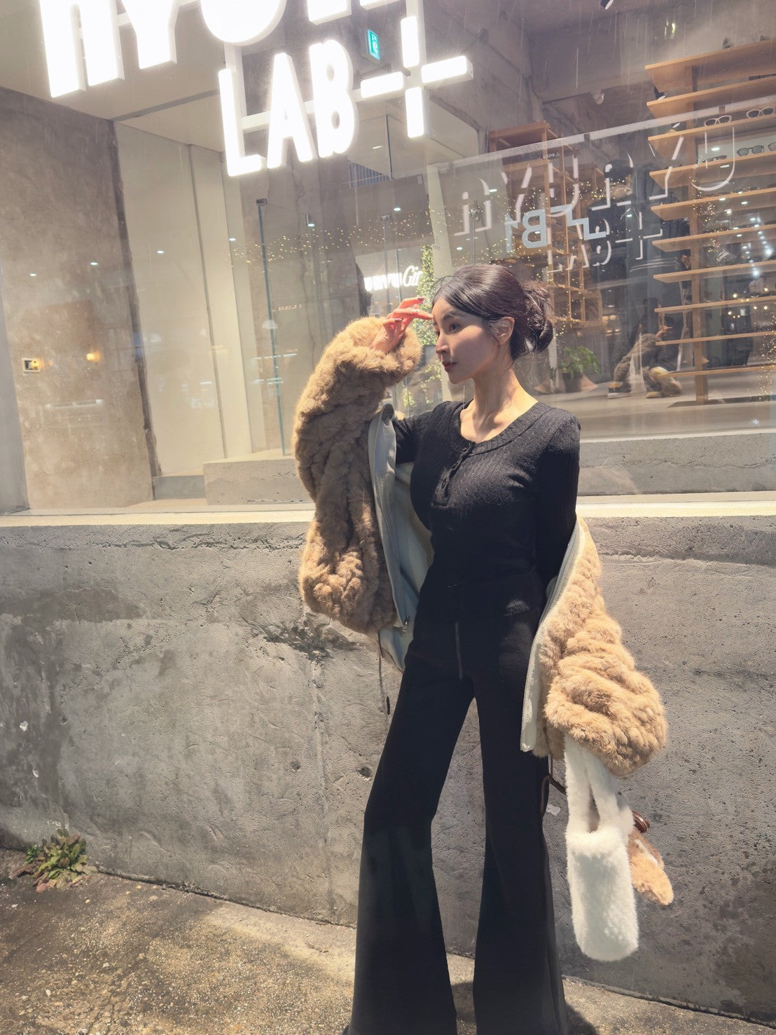 麻花圓領胸墊上衣