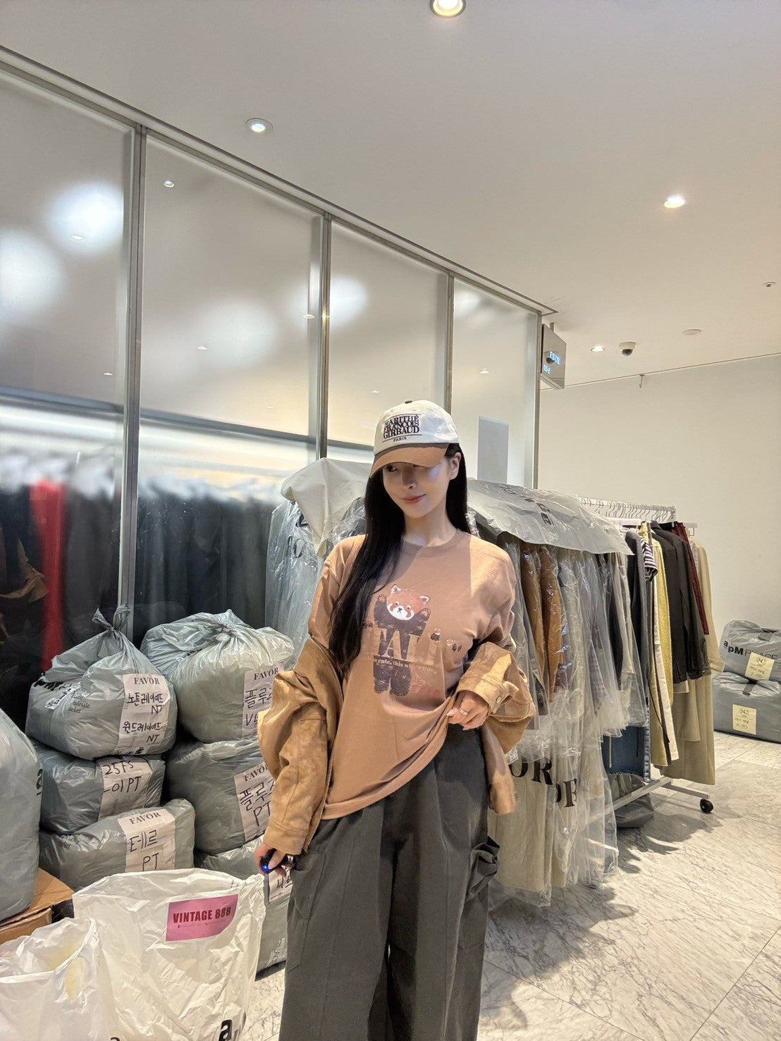 無辜小浣熊TEE