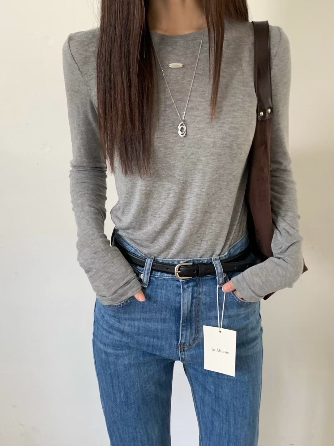 A13 銀扣圓領質感上衣