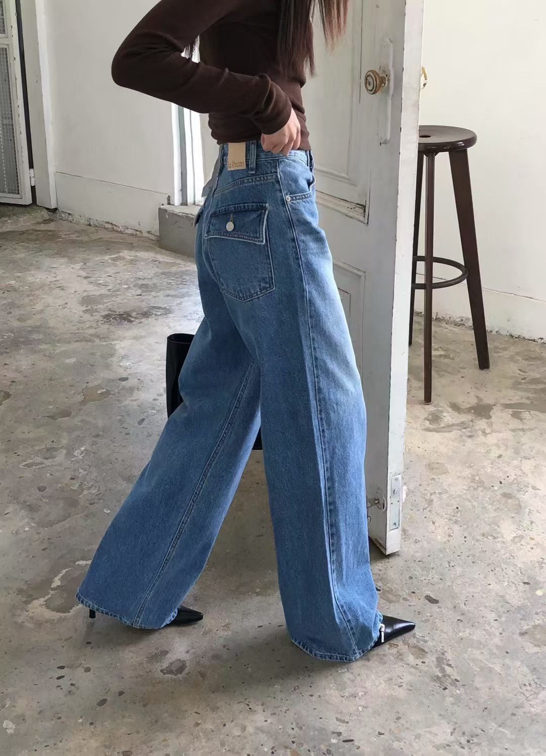 A07後口袋造型直筒褲