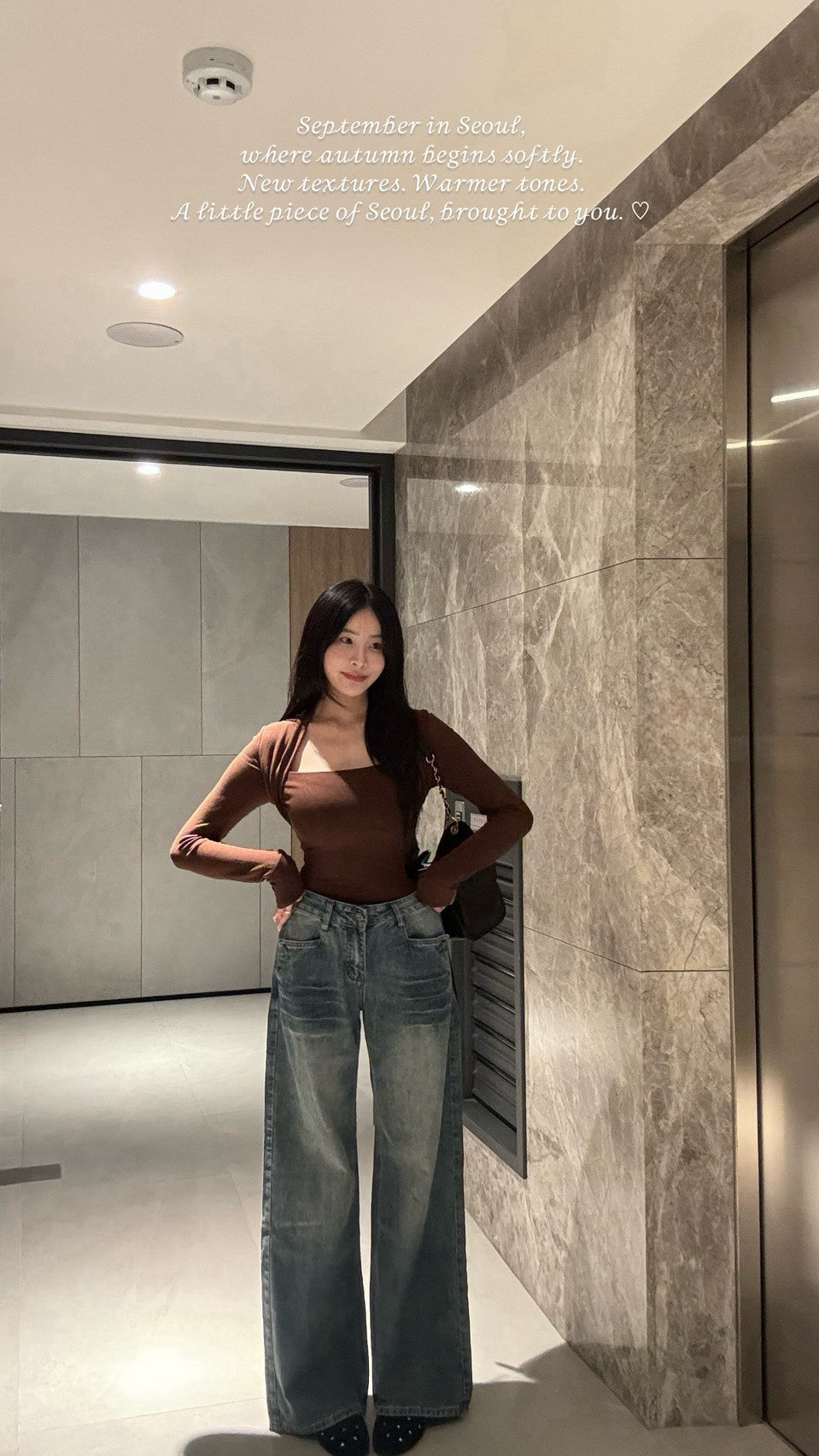 口袋造型低腰落地褲