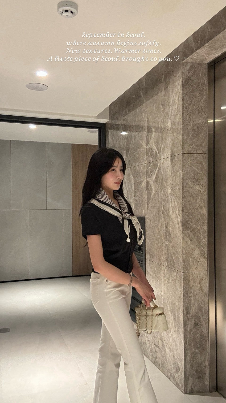 輕奢感絲巾排扣上衣