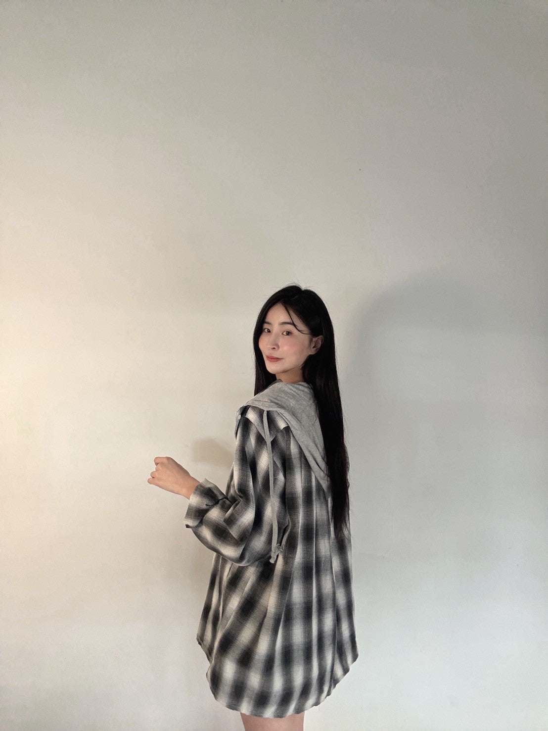 亞麻拼接連帽襯衫