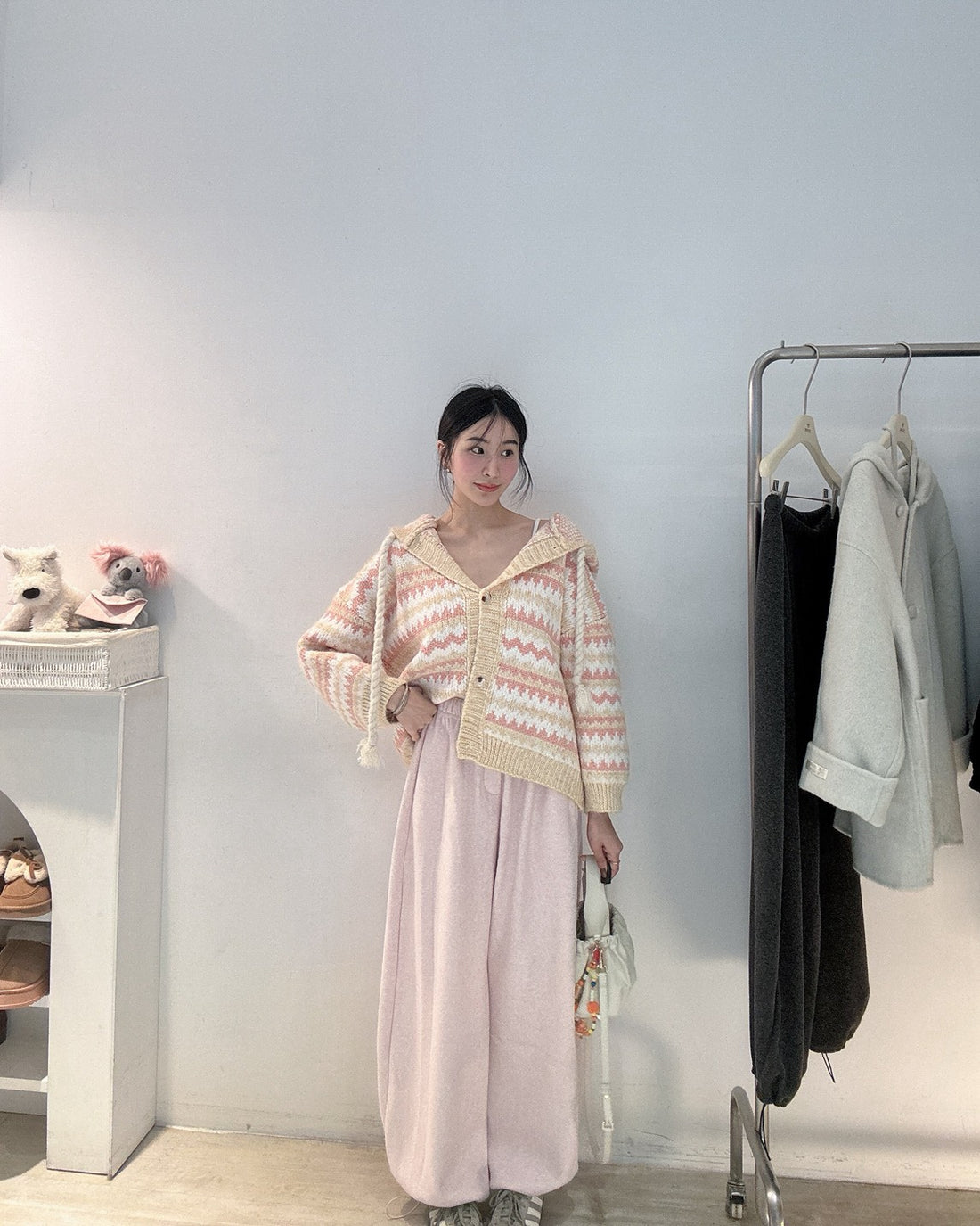 羊絨刷毛抽繩寬褲