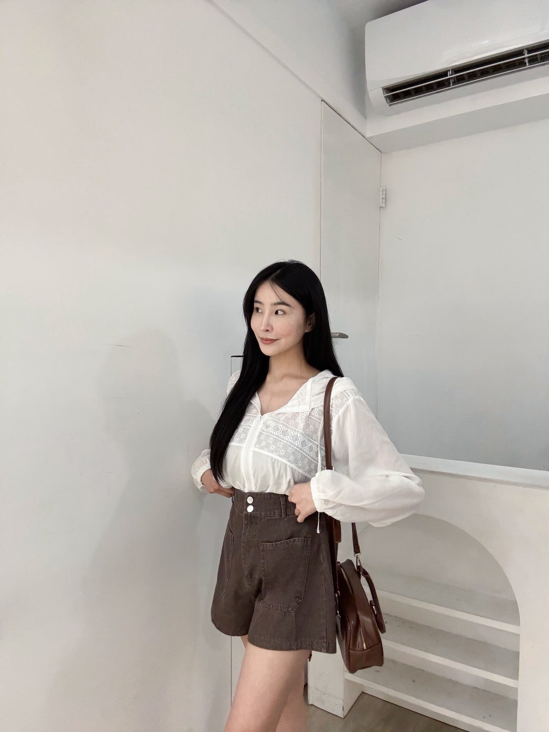 奶茶可麗露雙扣短褲