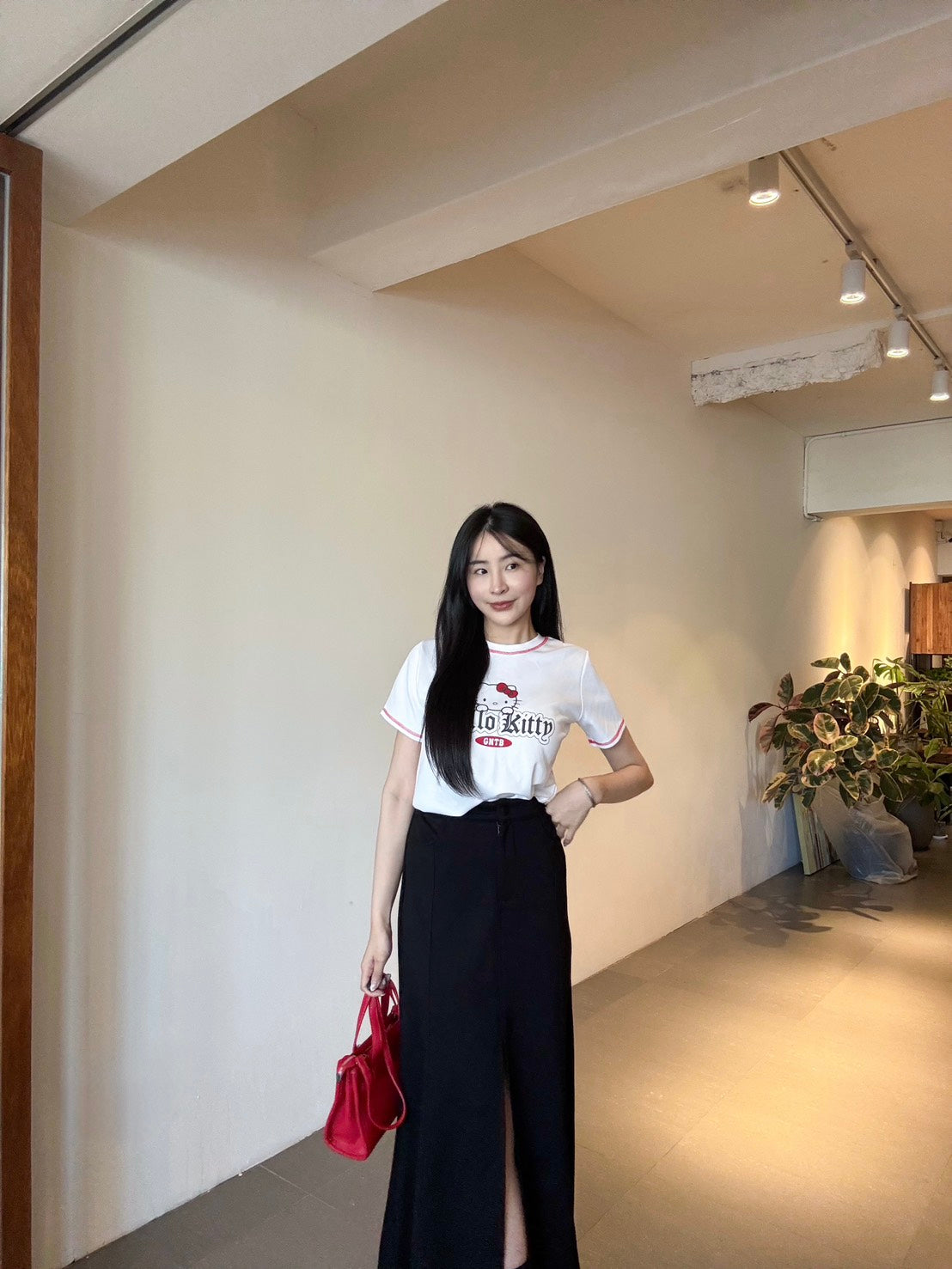 限量款KITTY上衣