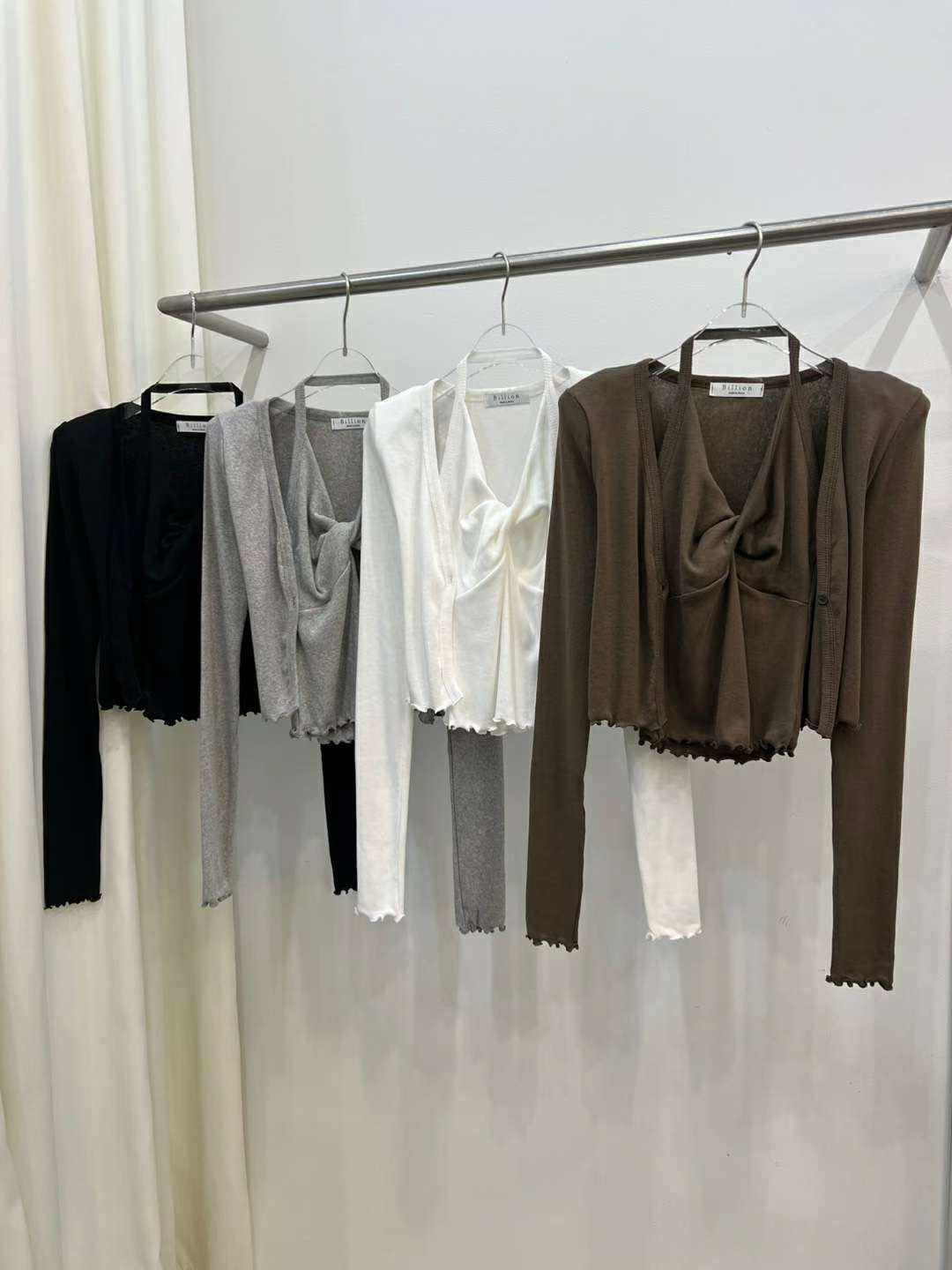 抓皺繞薄背心組