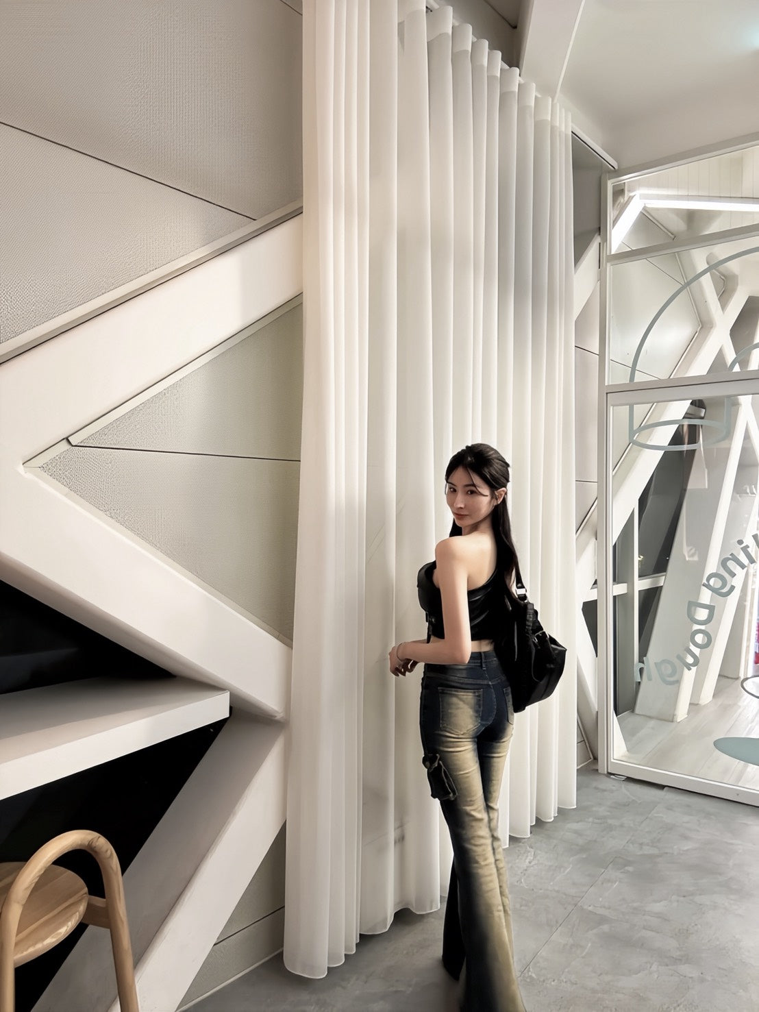 復古刷色鉚釘喇叭褲