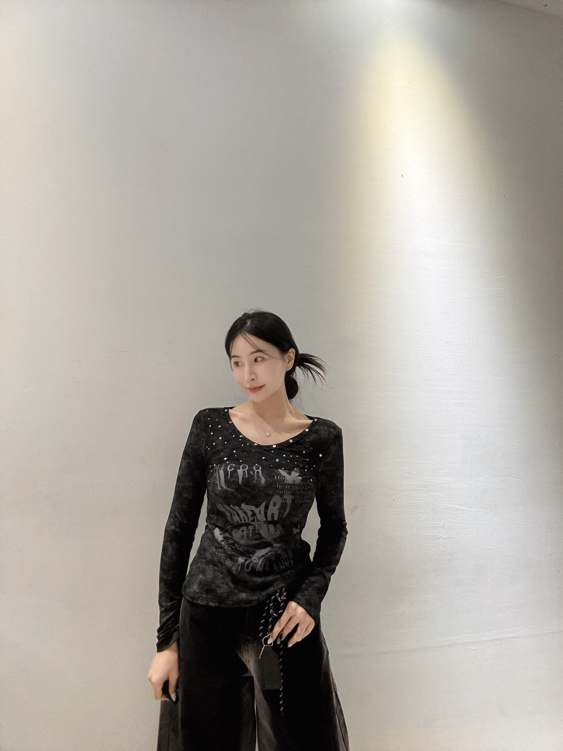 網紗拼接彈力上衣