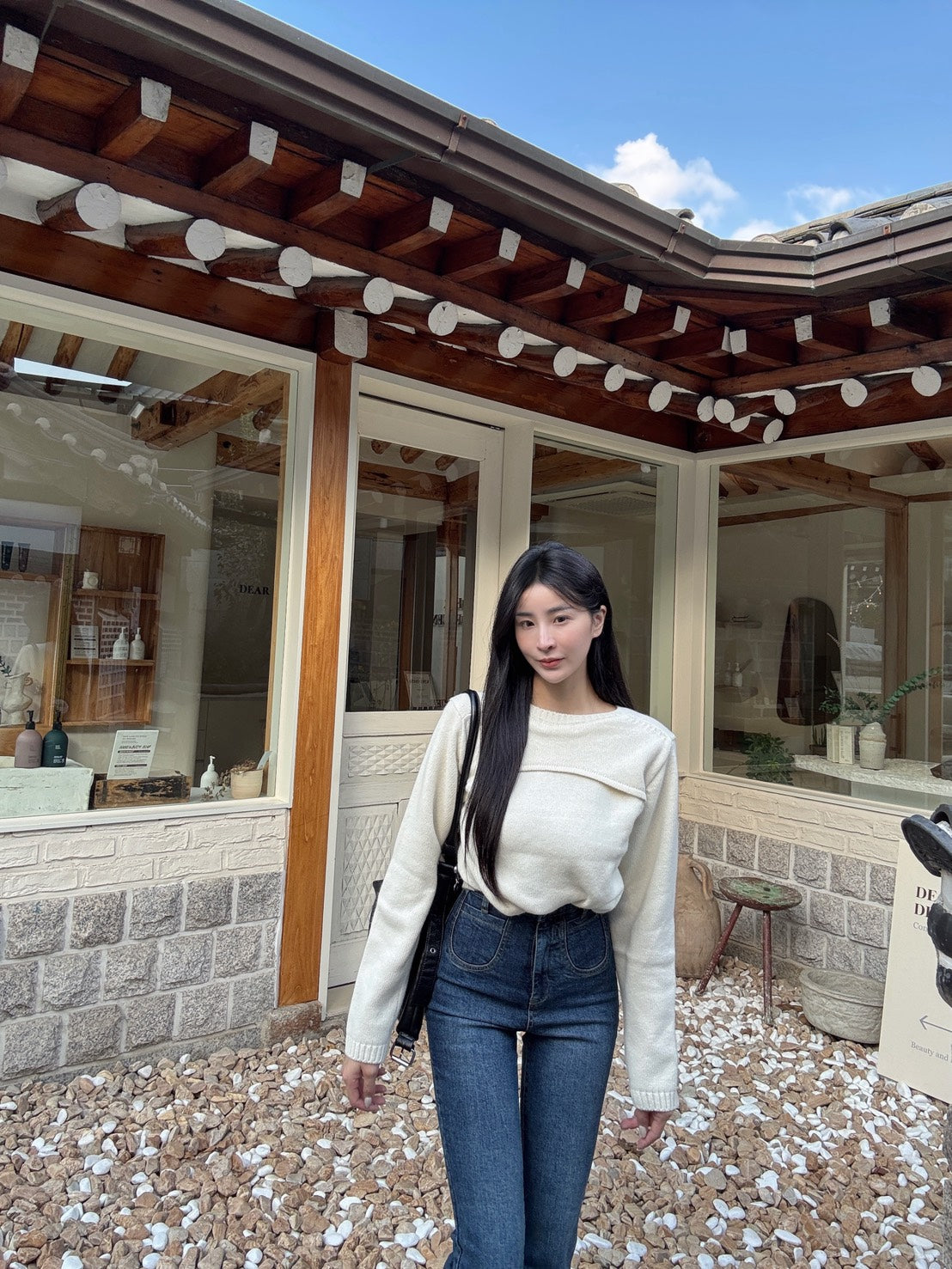 雙口袋提臀喇叭褲