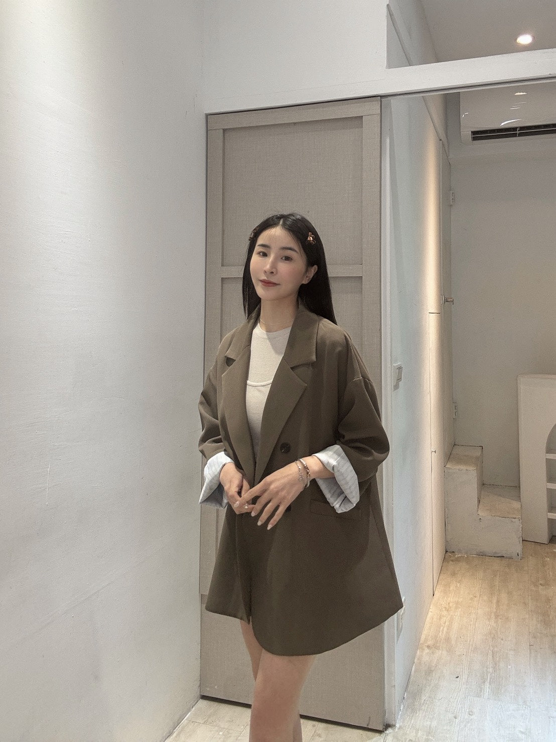 率性垂墜感西裝外套