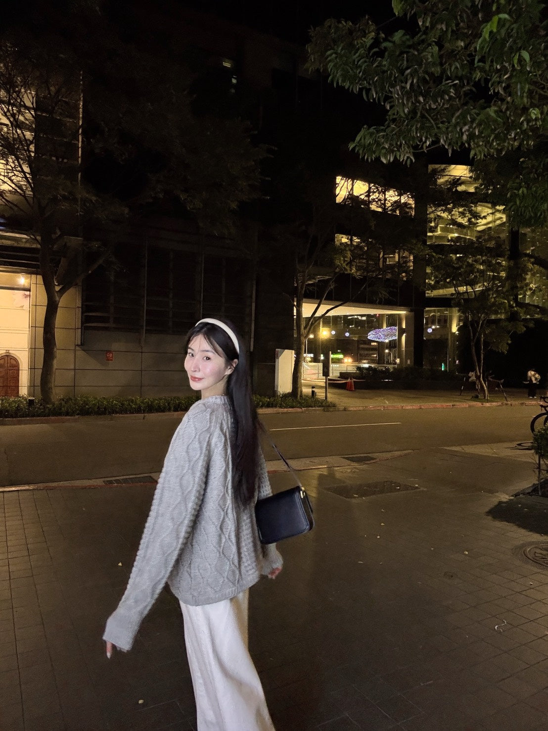 立體麻花綁帶針織外套