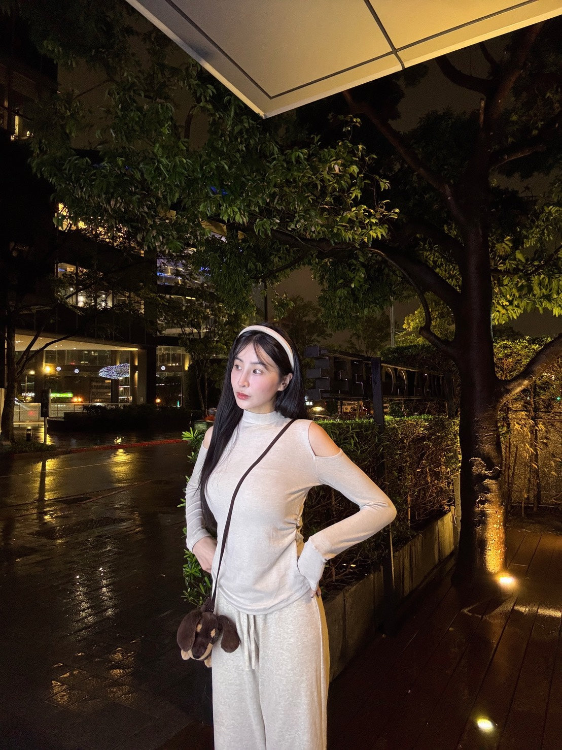 小立領挖肩柔棉上衣