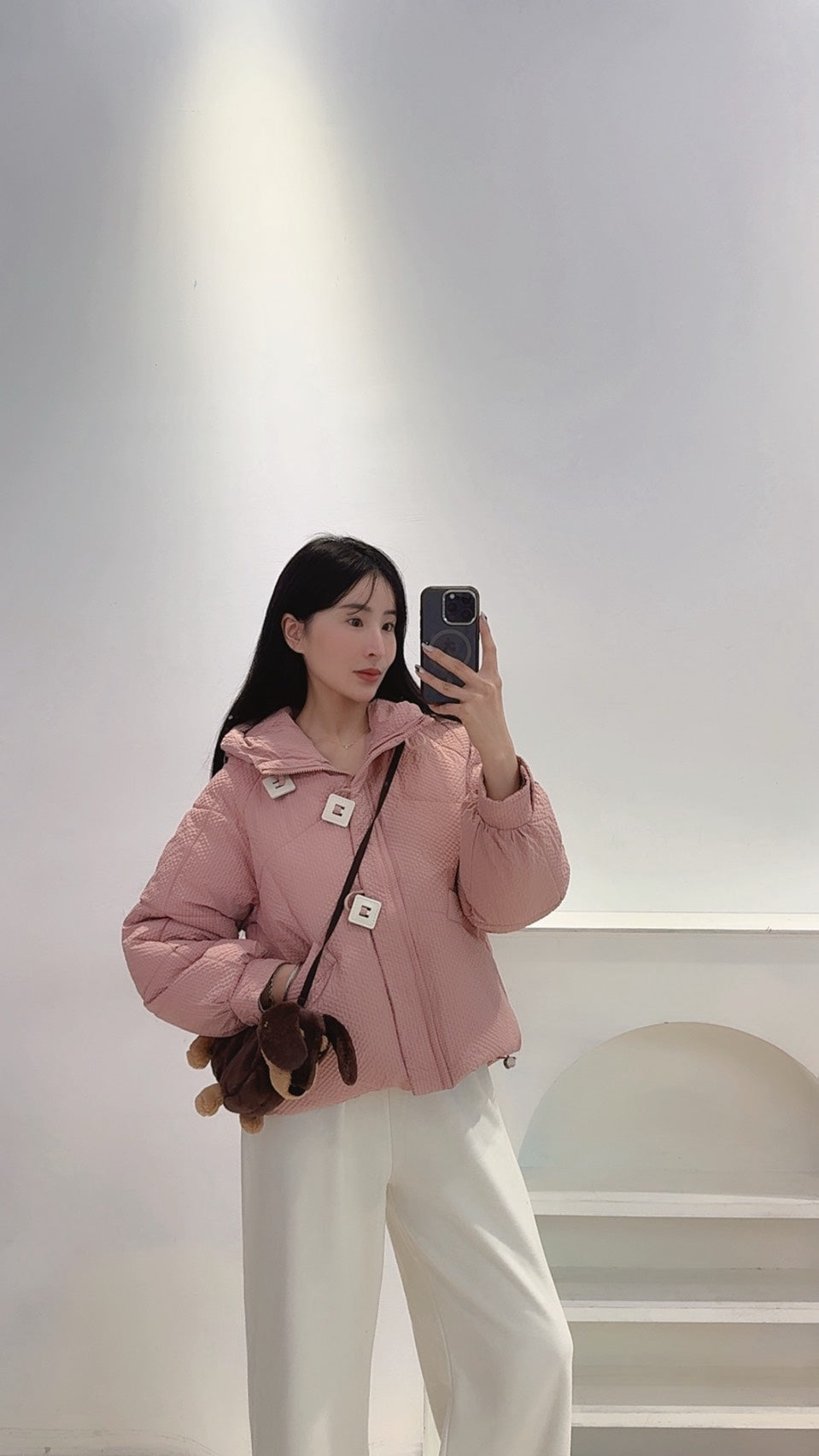 限量款方扣鴨絨外套