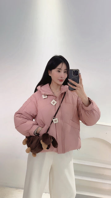 限量款方扣鴨絨外套