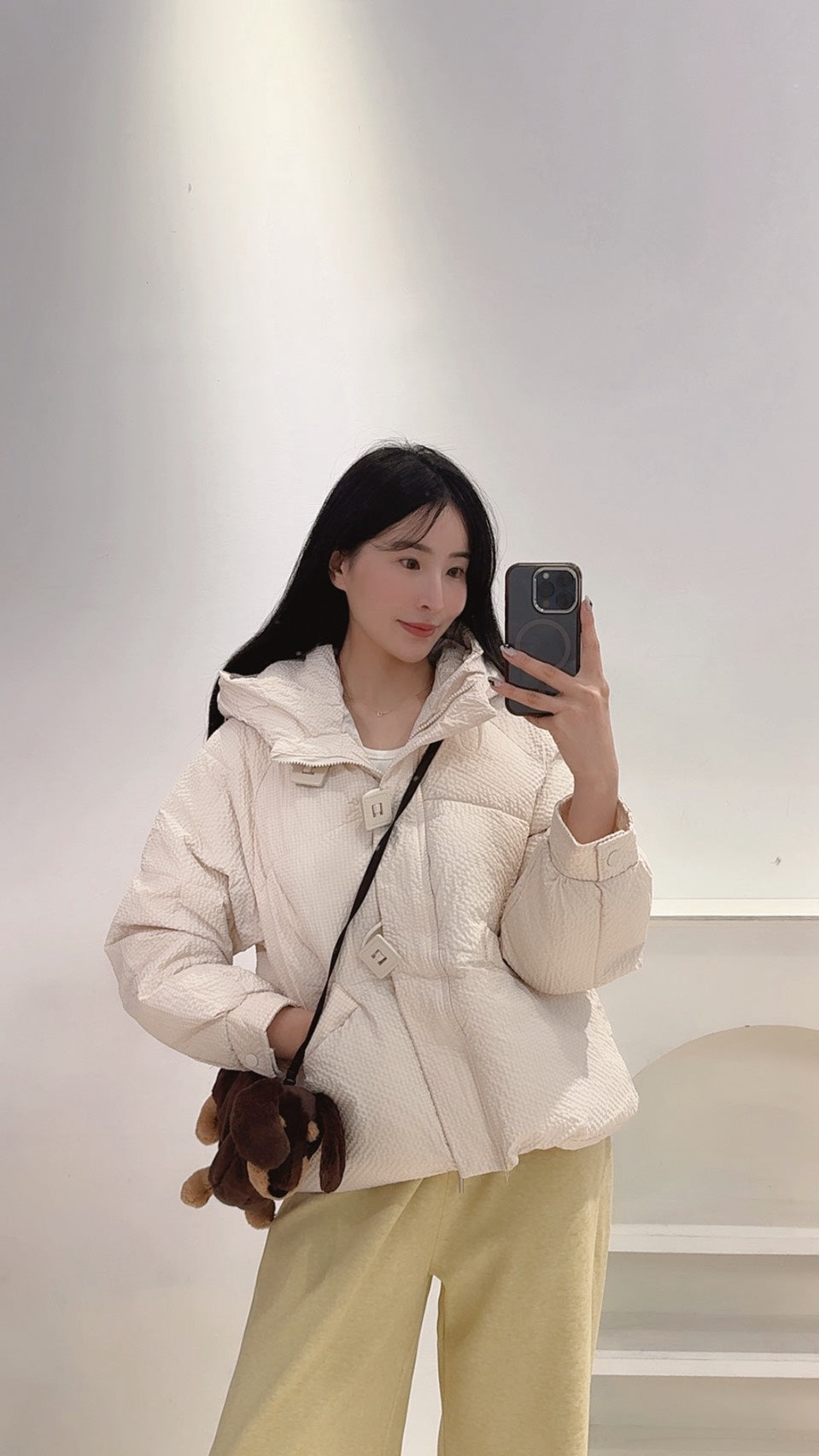 限量款方扣鴨絨外套