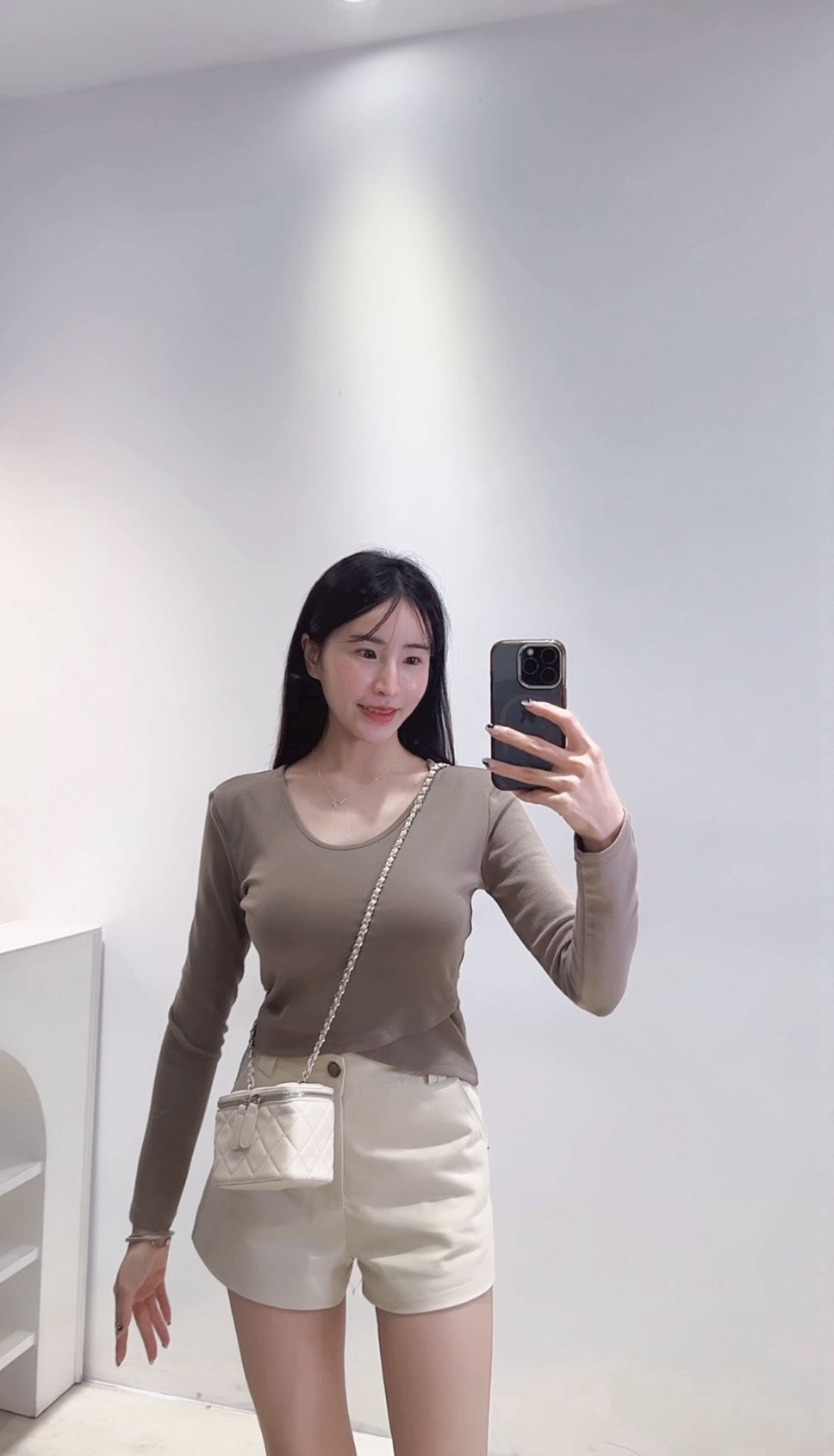 小腰精磨毛上衣