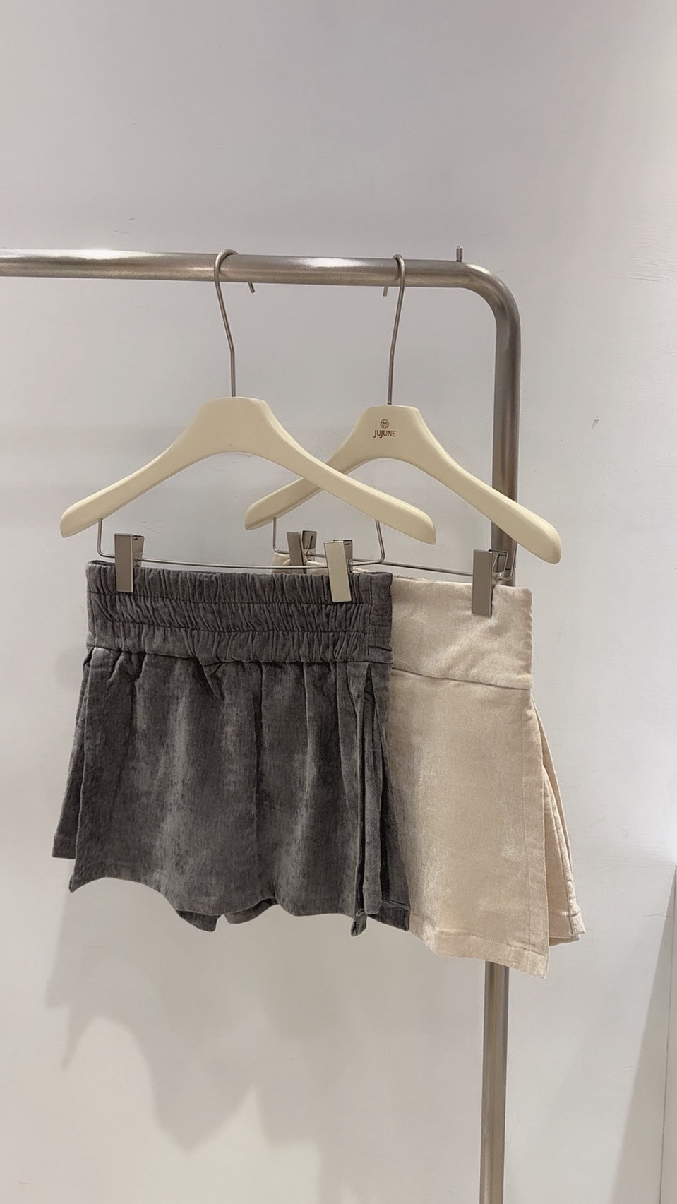 設計感絨布小褲裙