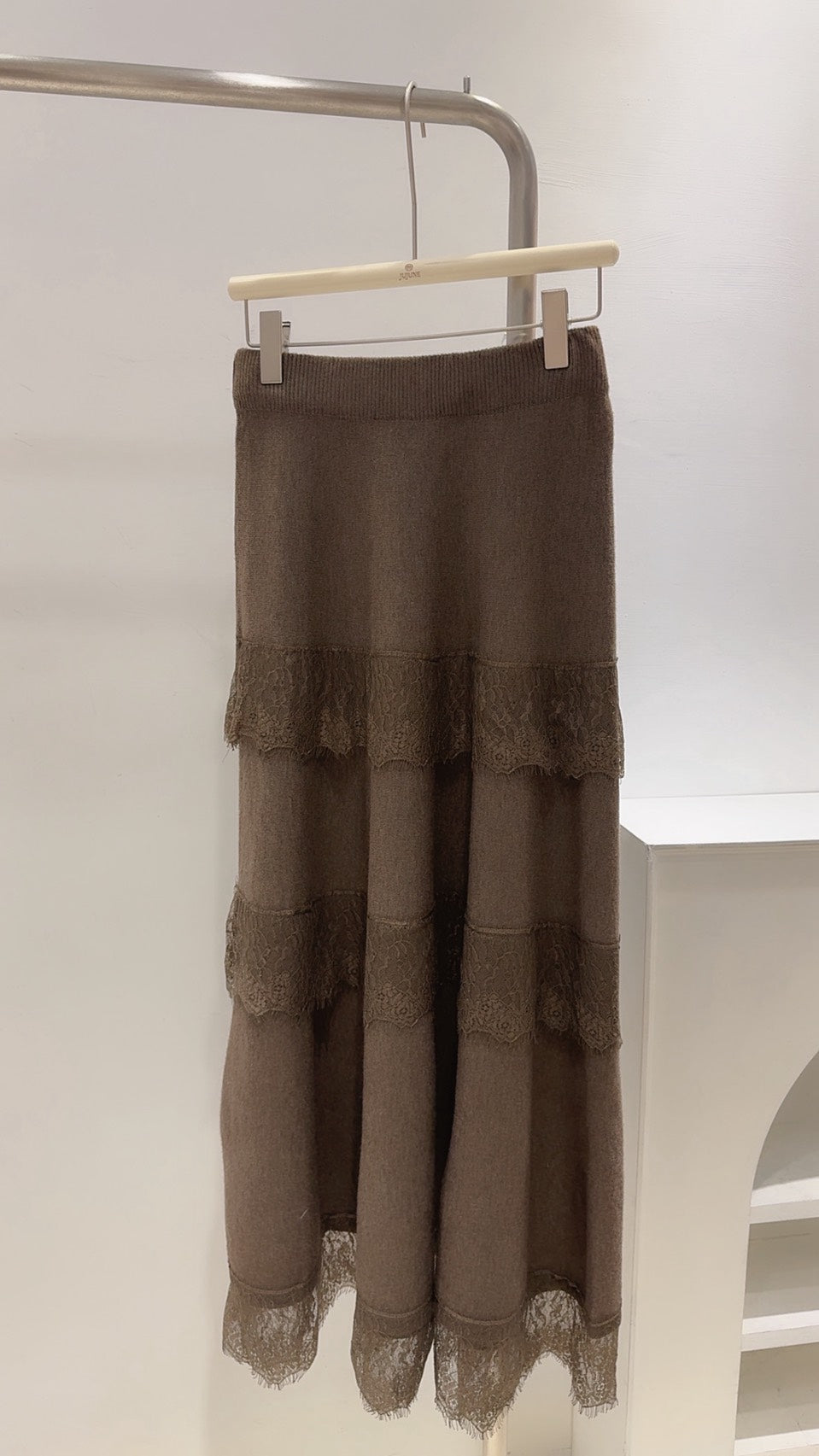 睫毛蕾絲針織長裙