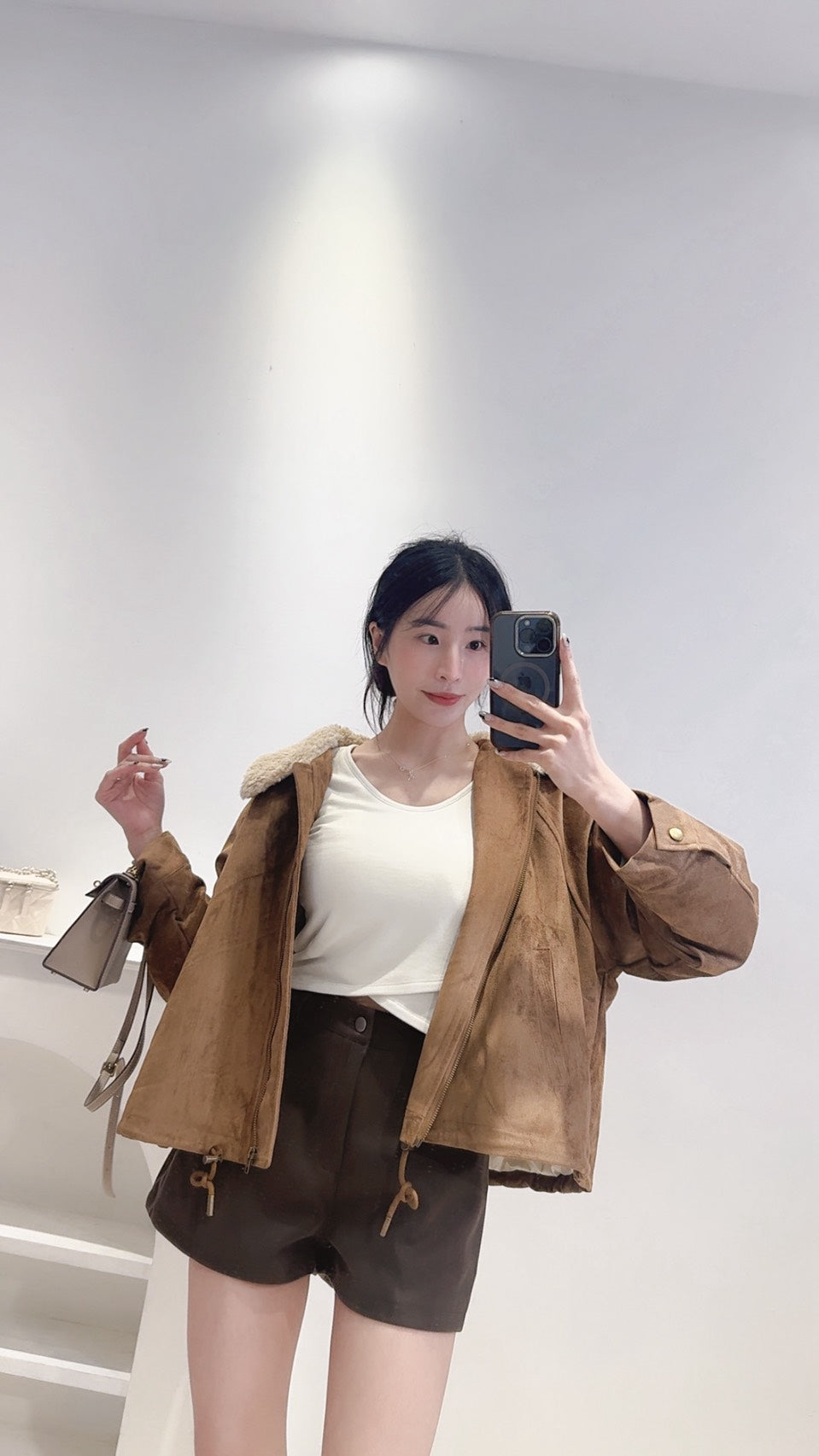 後鬆緊毛呢短褲