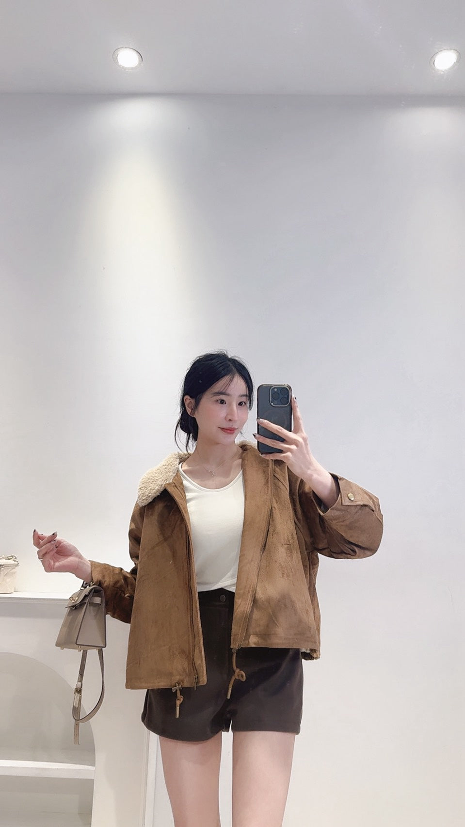 後鬆緊毛呢短褲