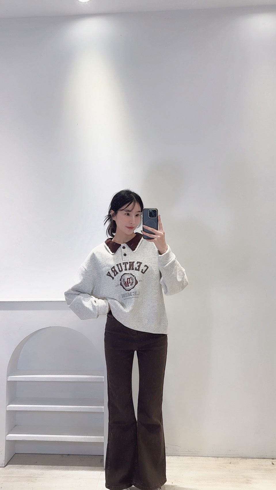 設計款配色領刷絨衛衣