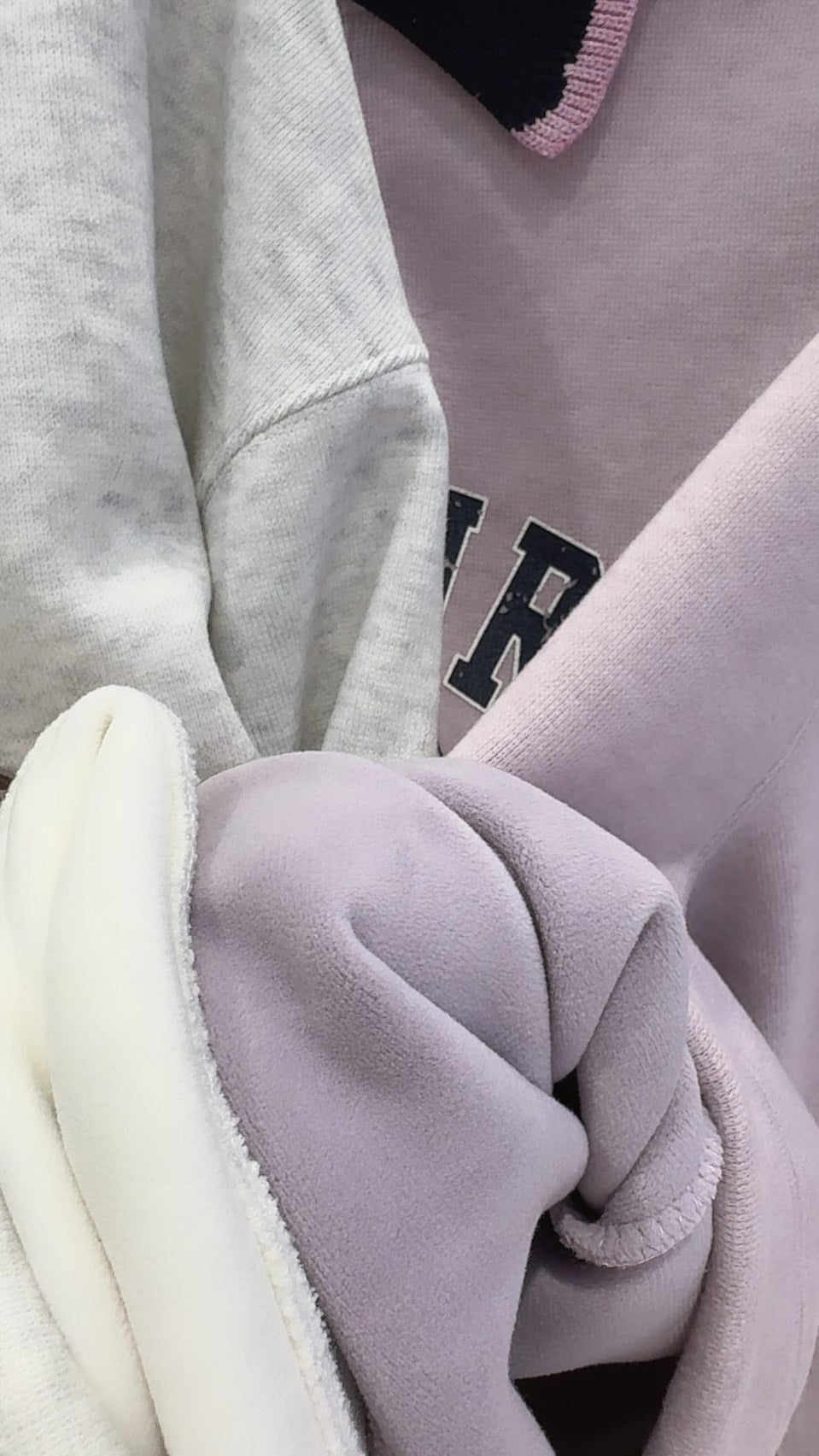 設計款配色領刷絨衛衣