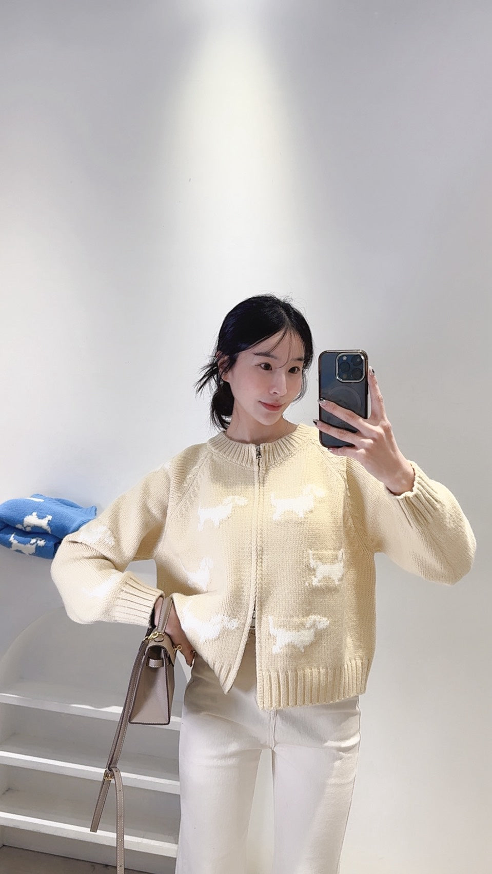 狗狗後磅針織外套