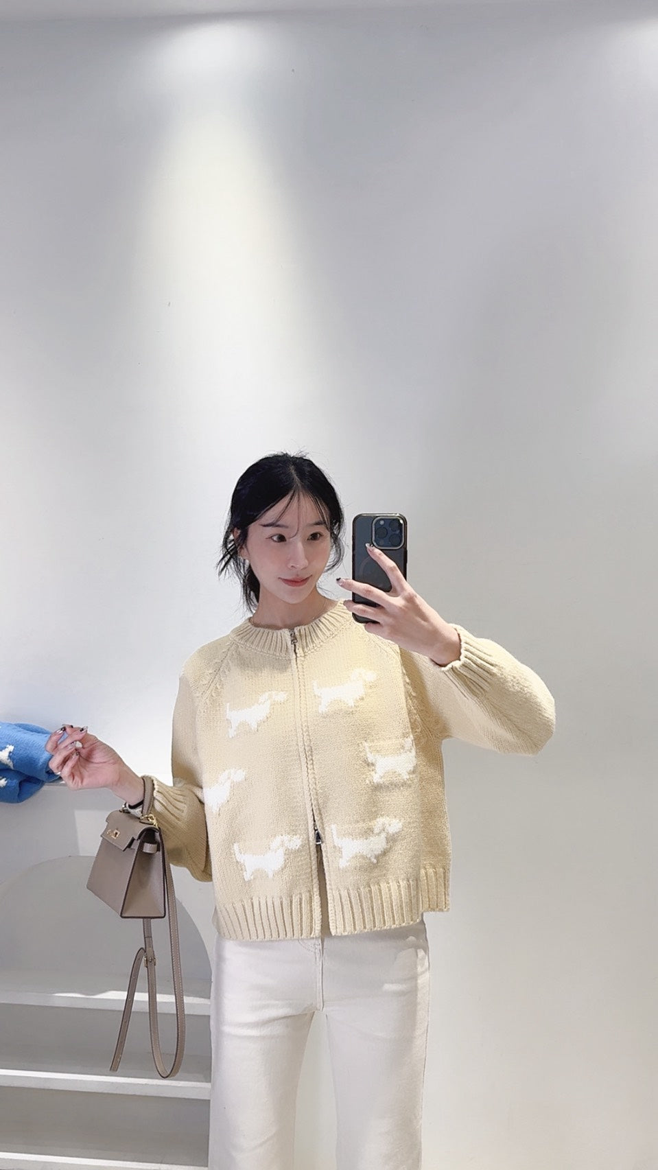 狗狗後磅針織外套