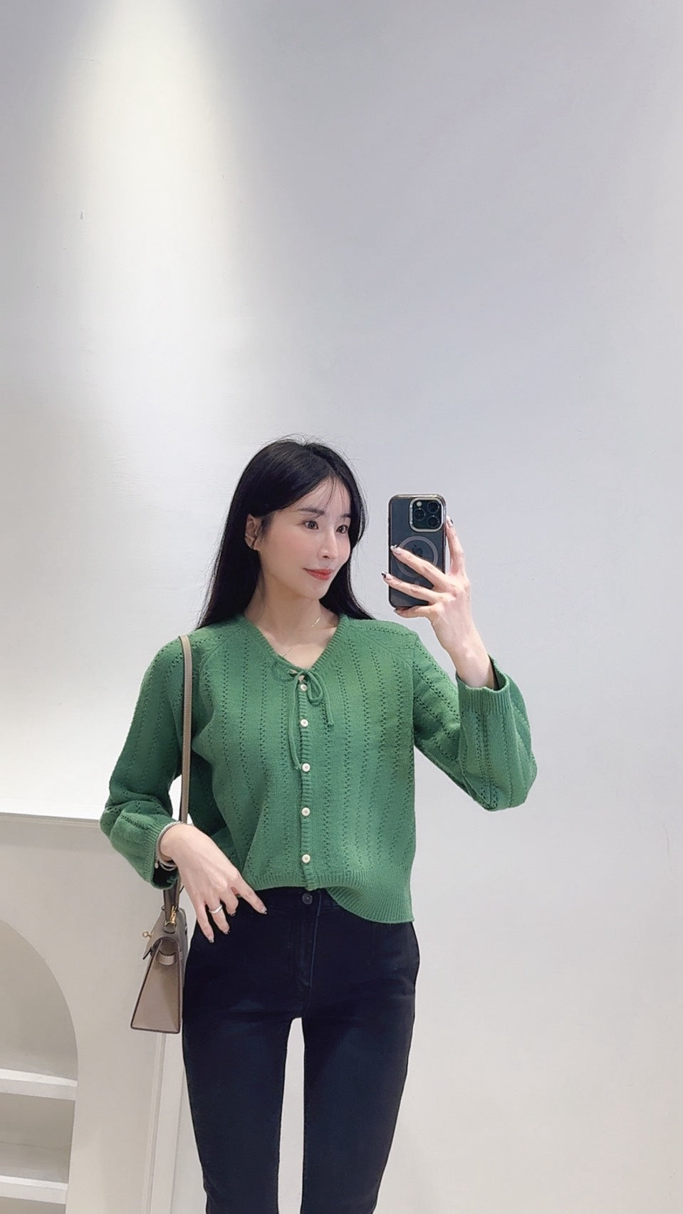 收馬鞍提臀彈力小黑褲