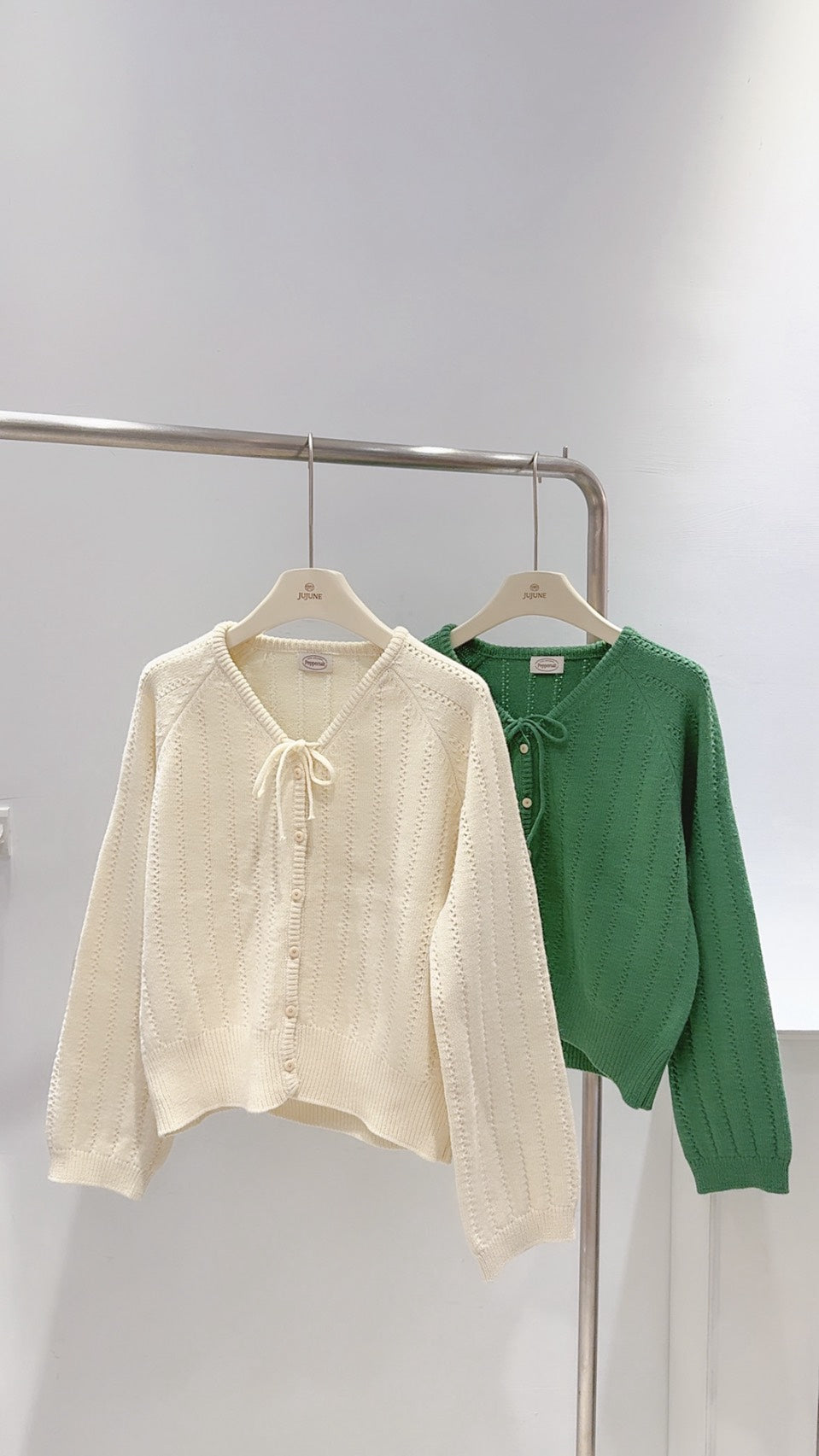 設計款綁帶針織衫