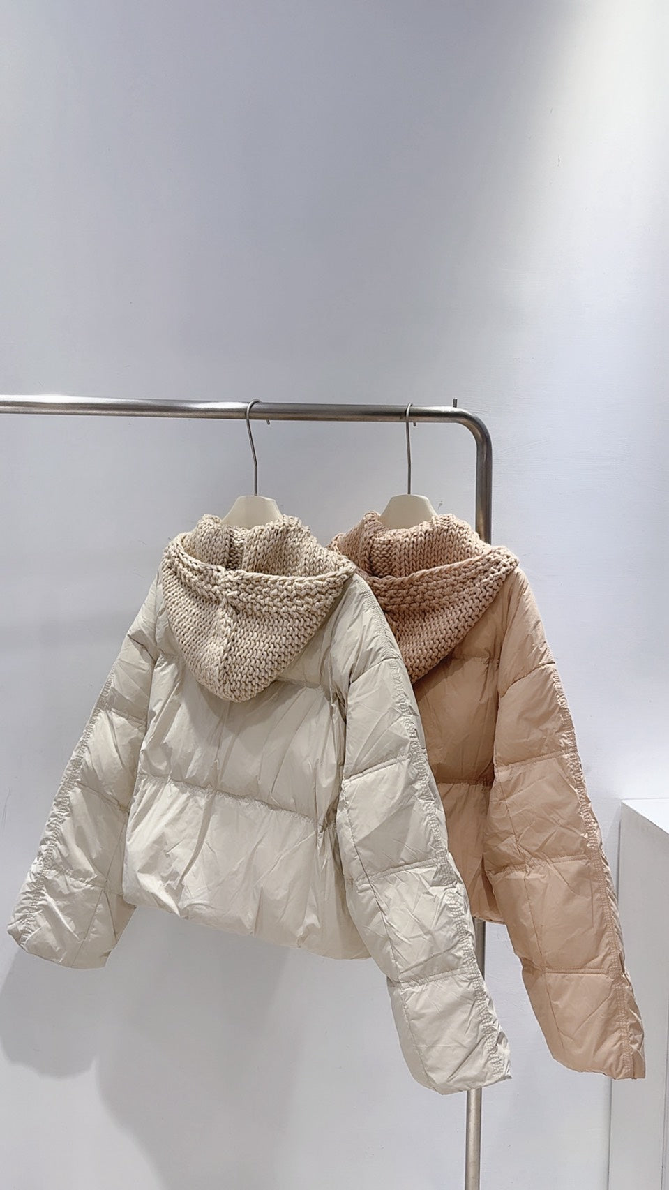 鉤織連帽鴨絨外套