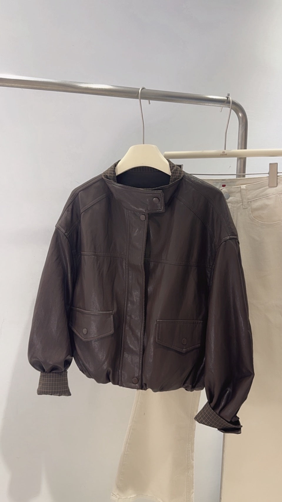 拼接領片皮質夾克