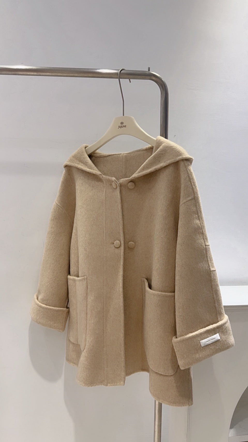 限量款手工羊毛斗篷