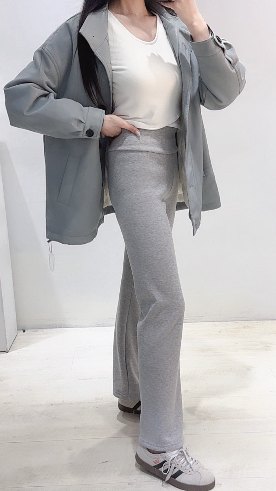 收腹刷毛喇叭褲