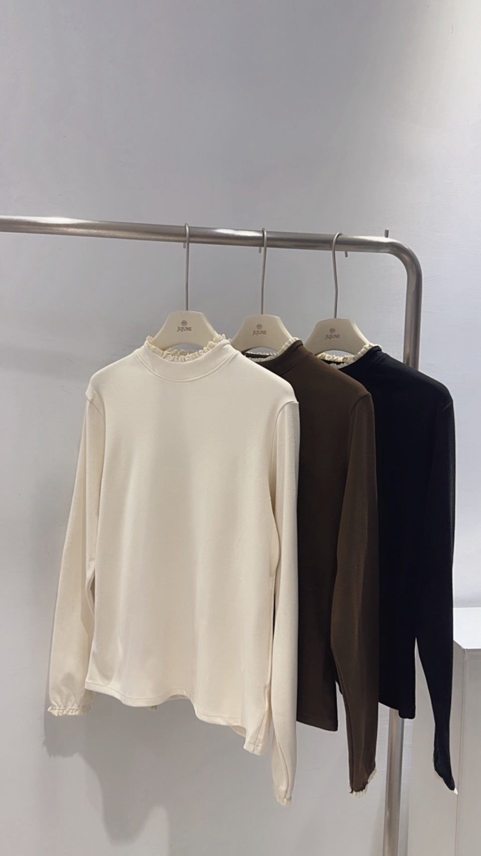 緹花滾邊磨毛上衣