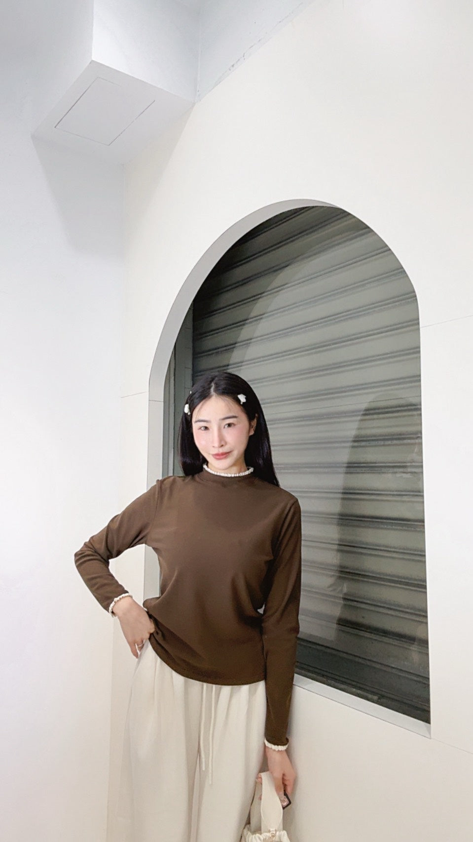 緹花滾邊磨毛上衣