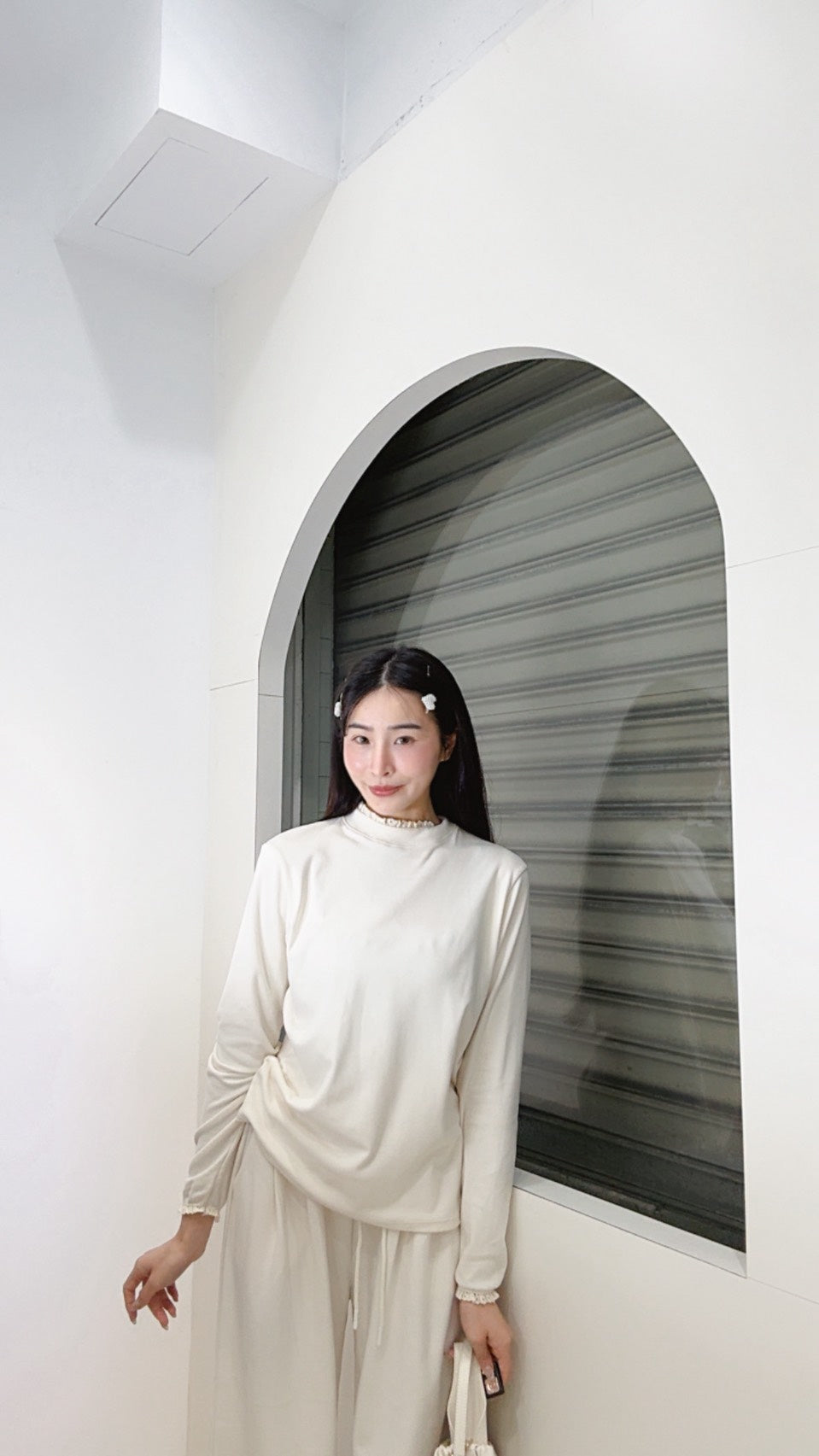 緹花滾邊磨毛上衣