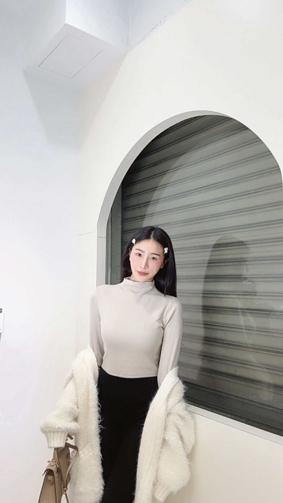 小立領薄絨短版上衣