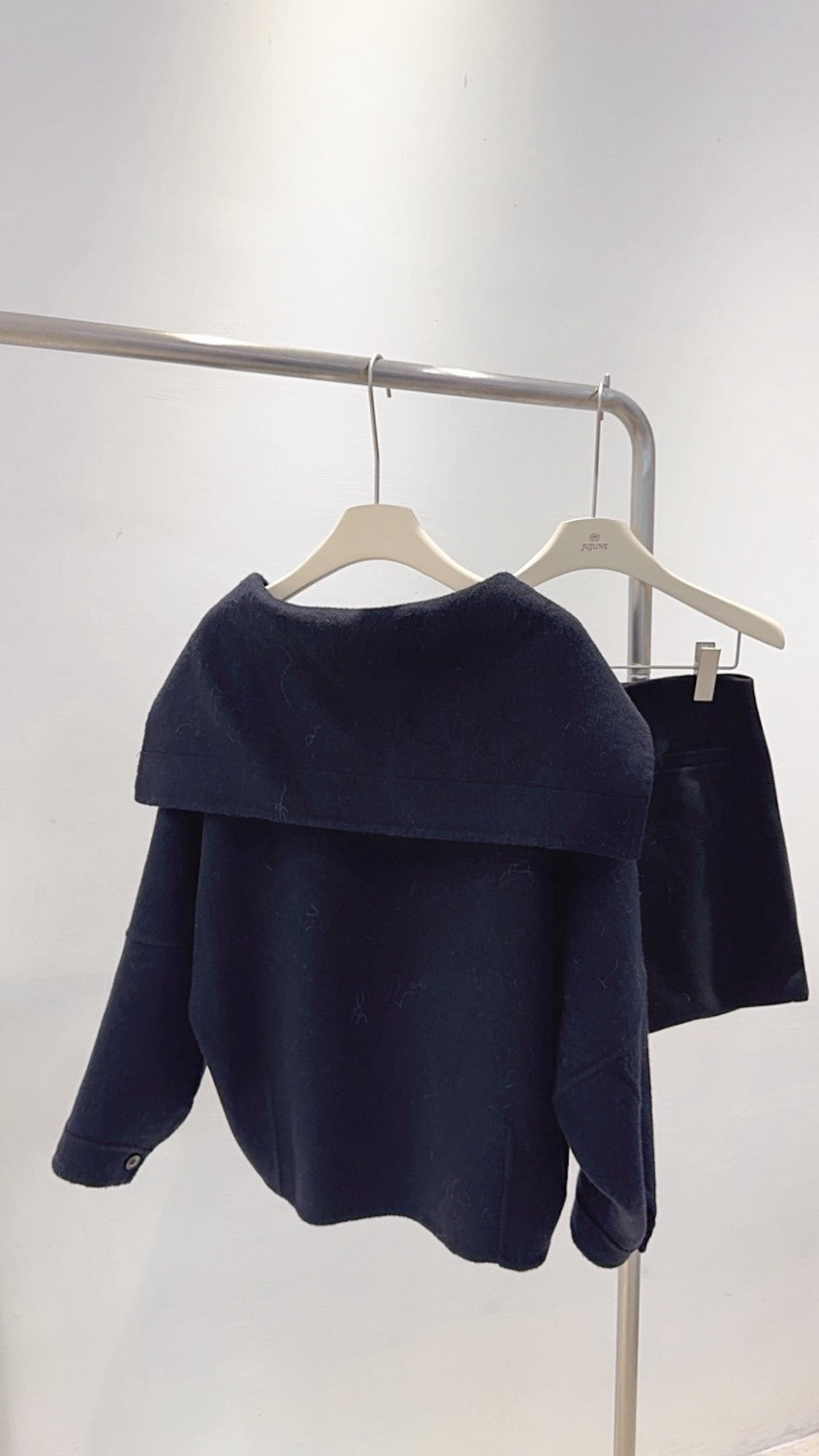 翻領手工羊毛短版斗篷